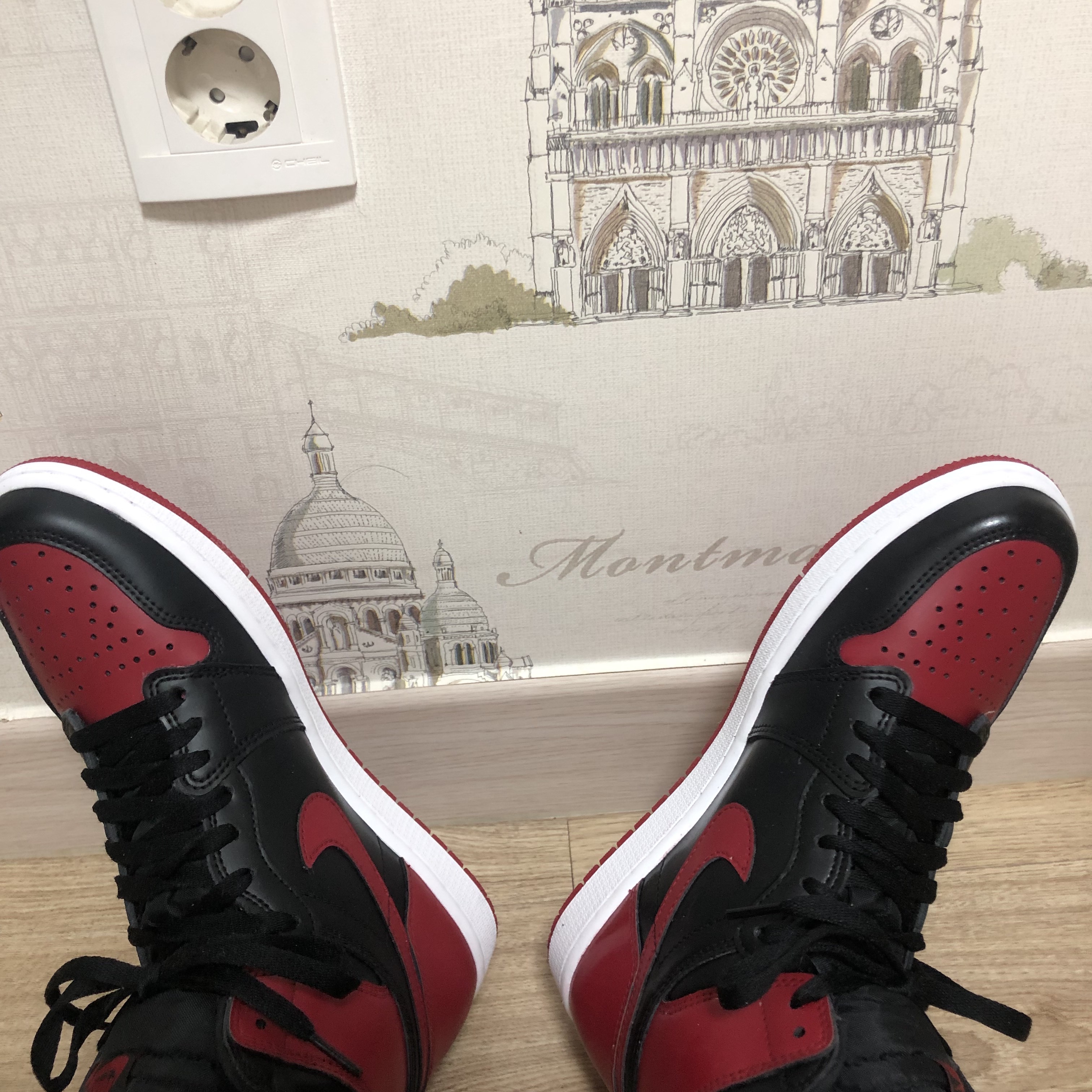 Jordan 1 Retro High OG Patent Bred 착용 스타일
