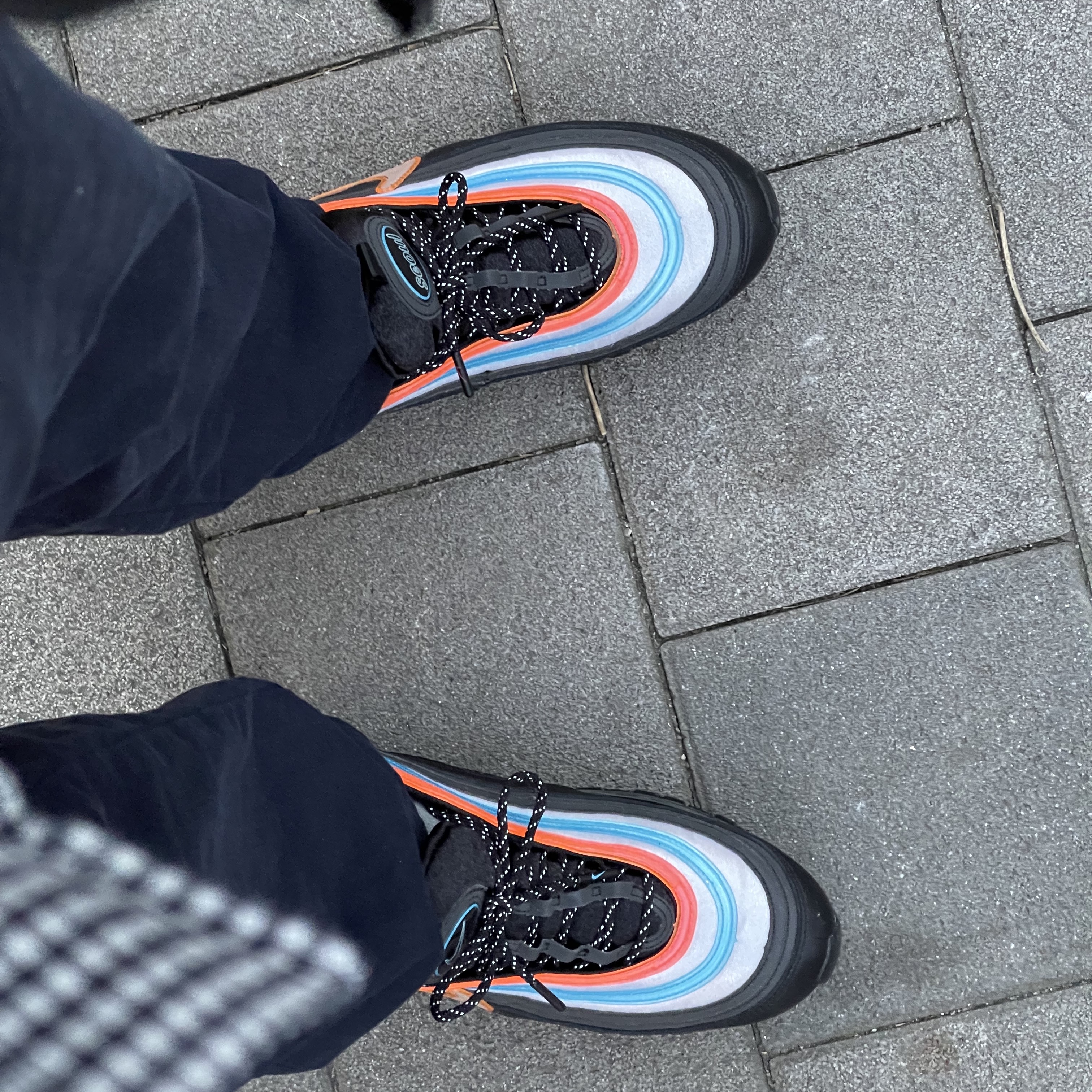 Nike Air Max 97 Neon Seoul 착용 스타일 - 1
