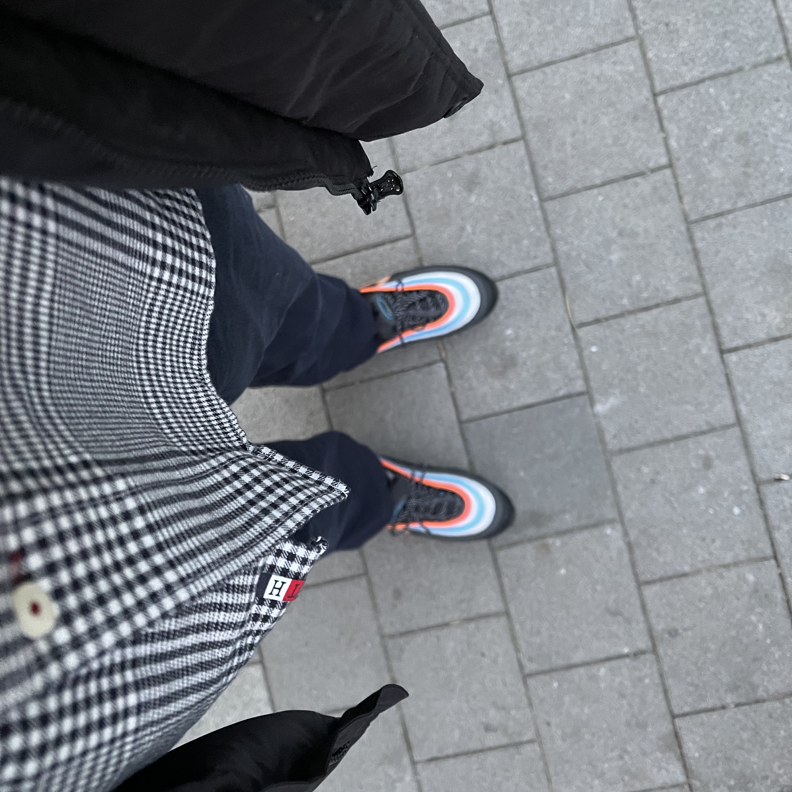 Nike Air Max 97 Neon Seoul 착용 스타일 - 2