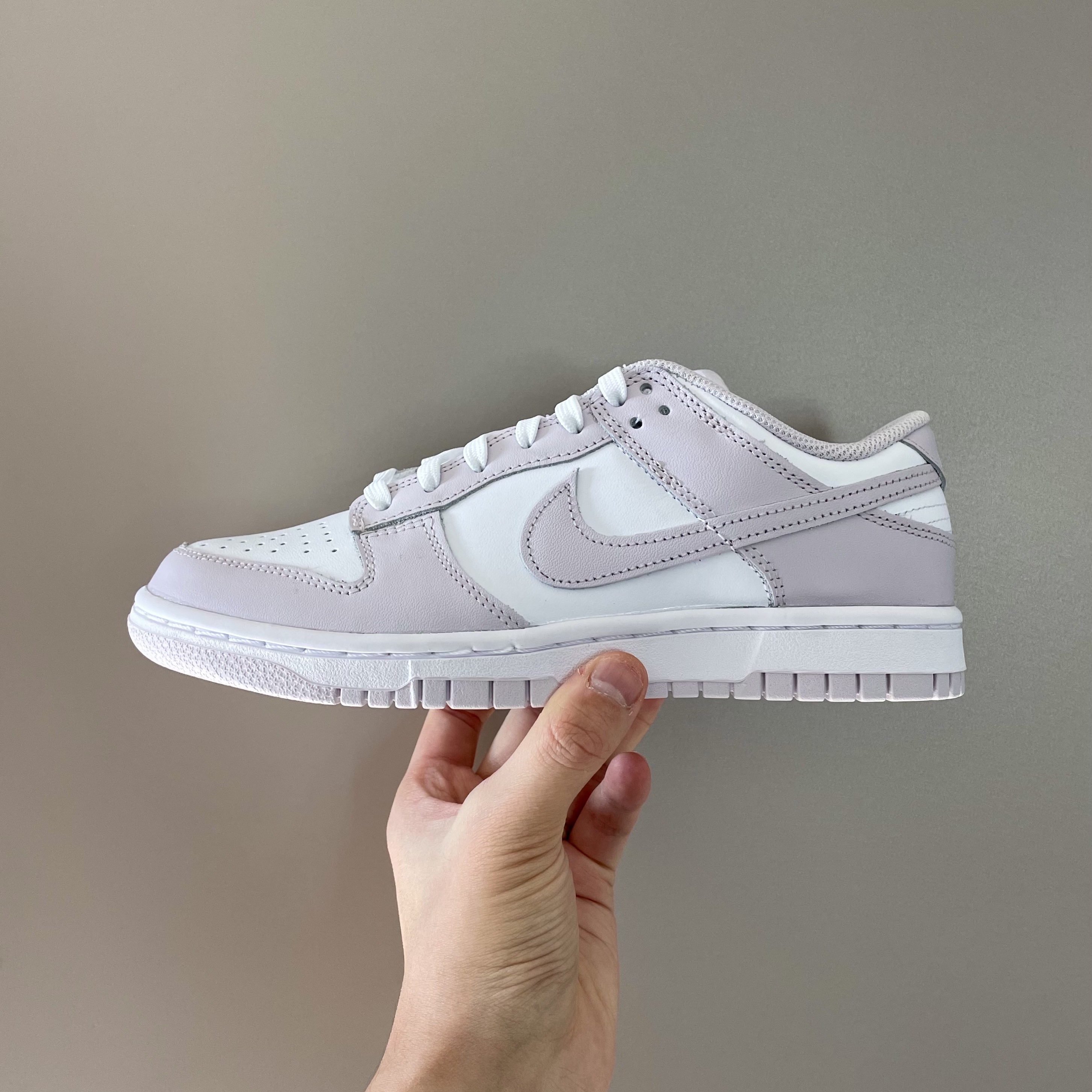 (W) Nike Dunk Low Venice 착용 스타일