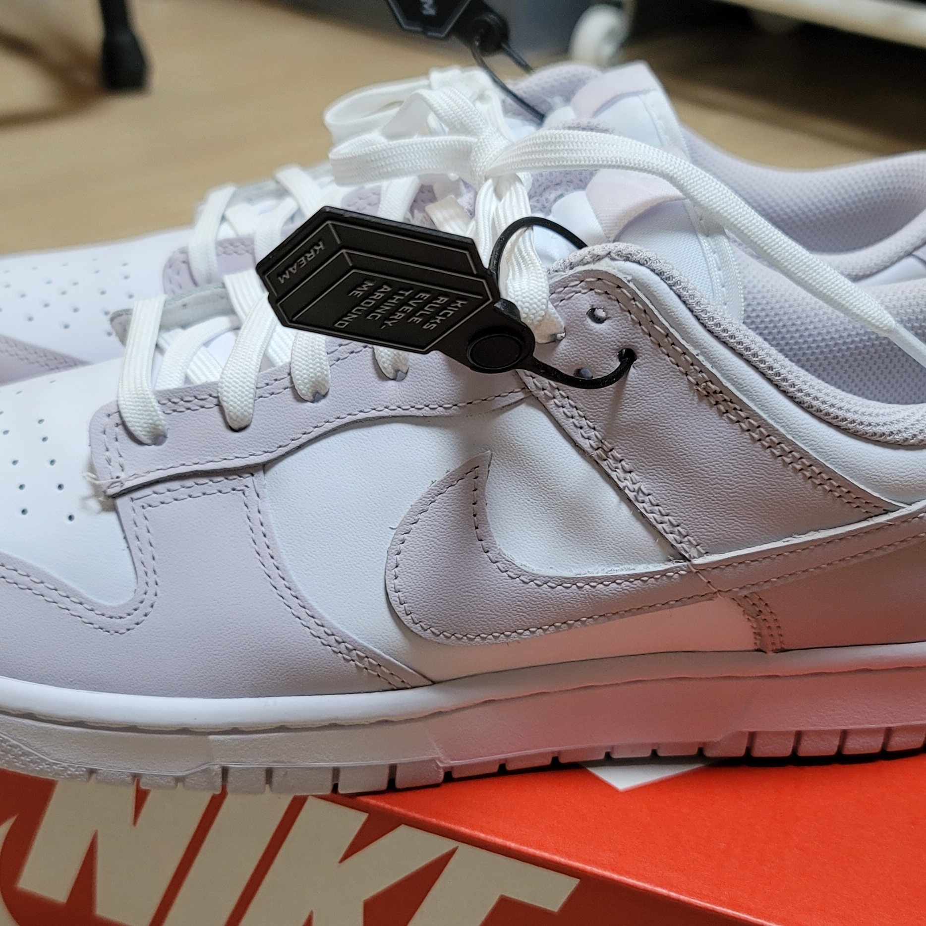 (W) Nike Dunk Low Venice 착용 스타일 - 2