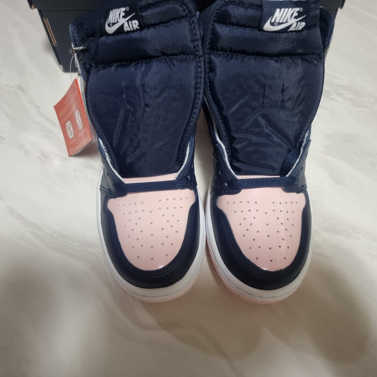 (W) Jordan 1 Retro High OG Atmosphere 착용 스타일 - 4