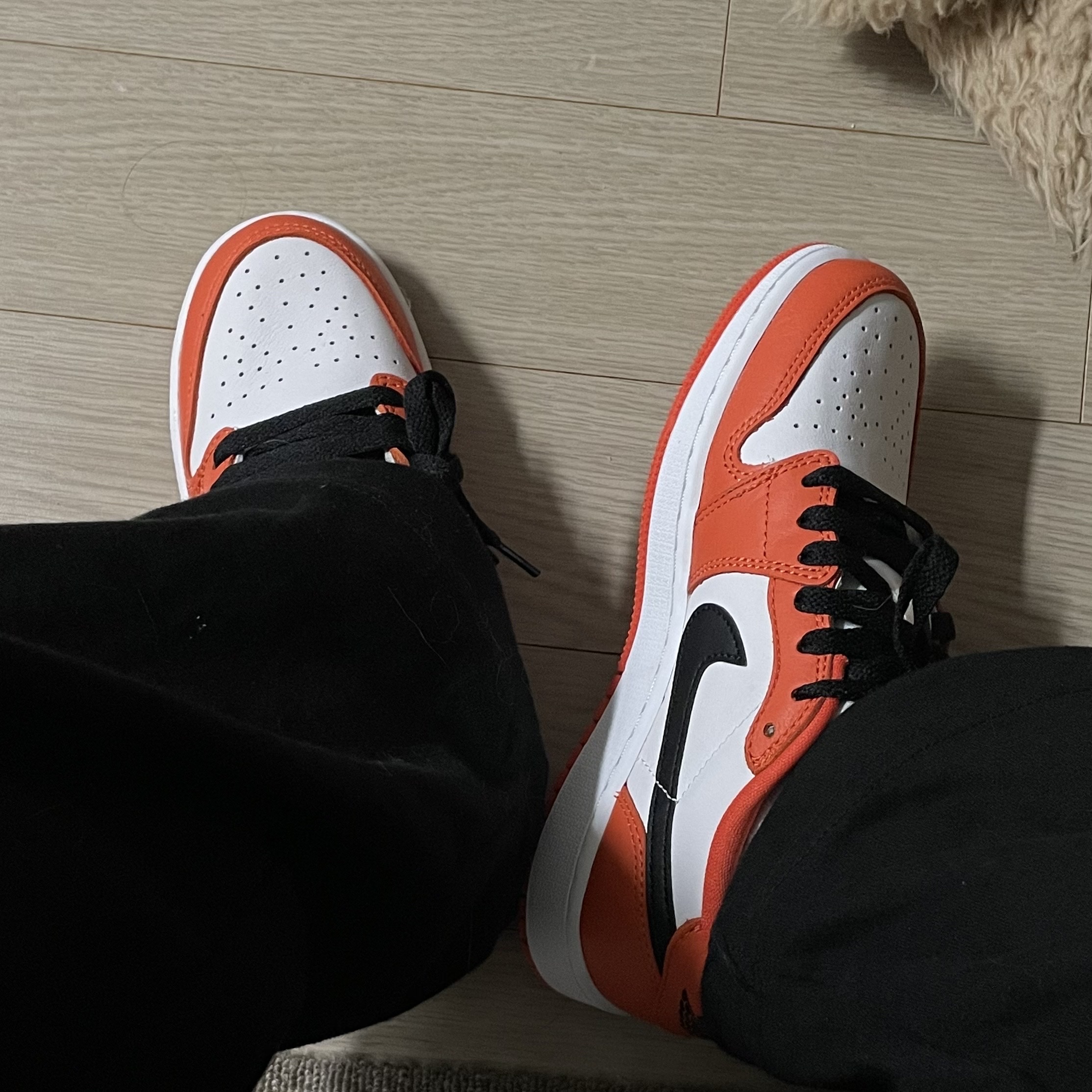 Jordan 1 Low OG Starfish, (W) Jordan 1 Low OG Starfish 착용 스타일