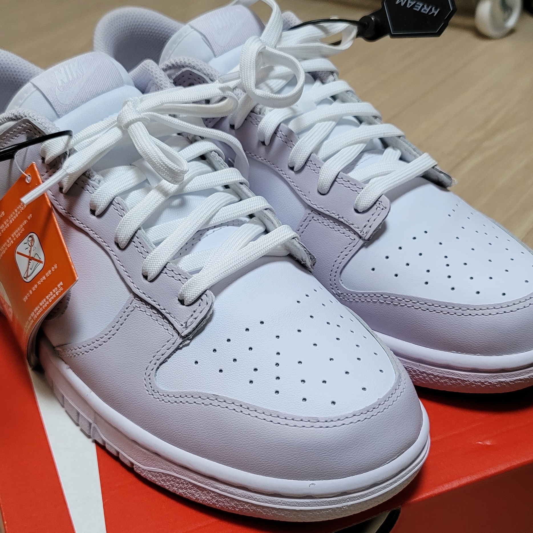 (W) Nike Dunk Low Venice 착용 스타일 - 1