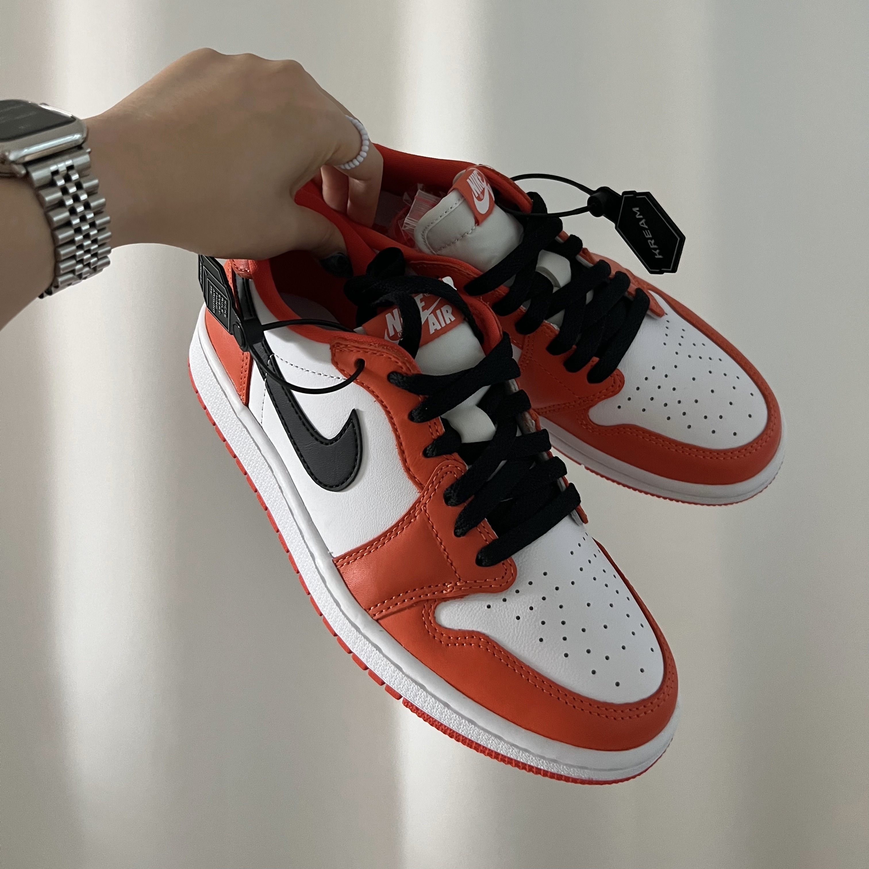 (W) Jordan 1 Low OG Starfish 착용 스타일 - 3