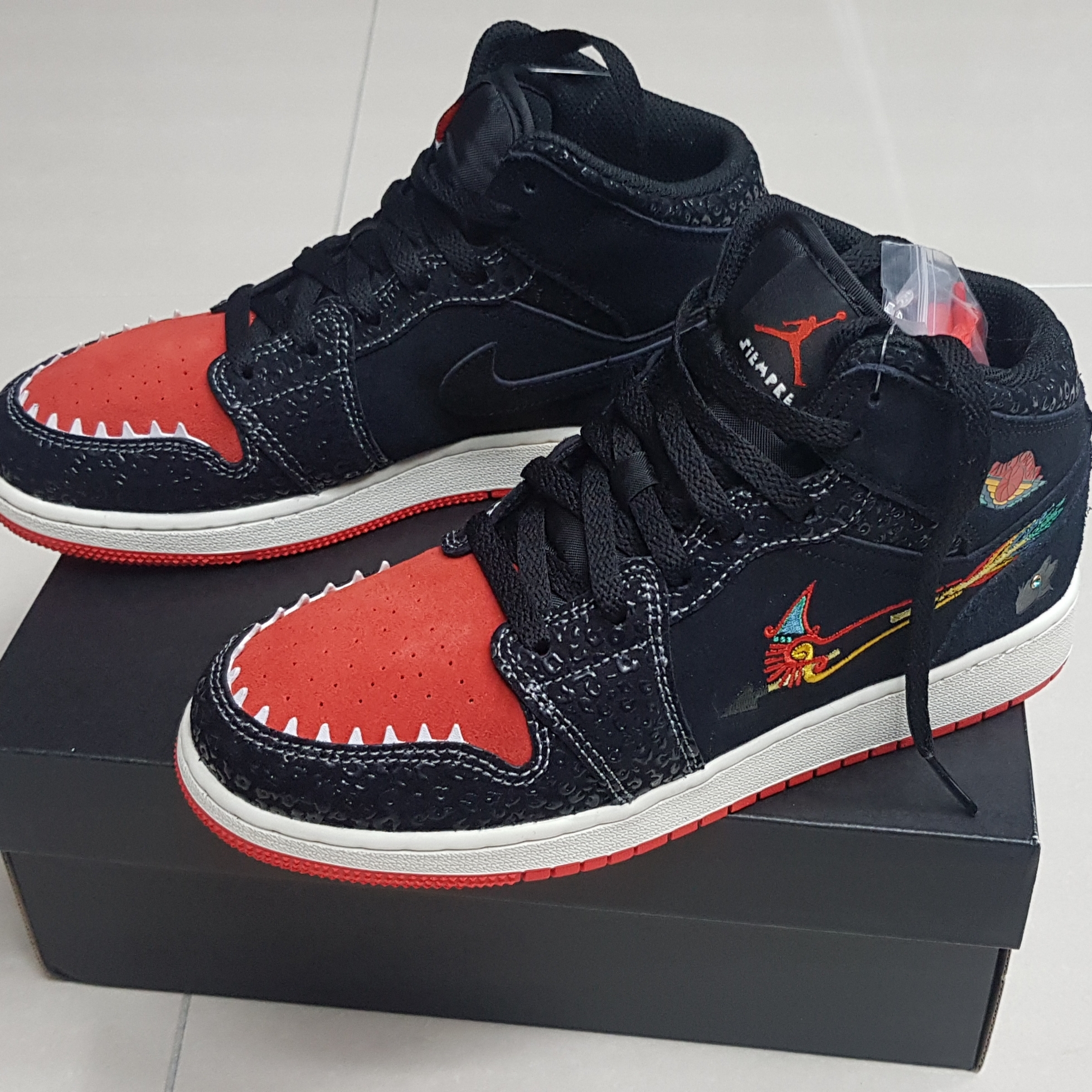 (GS) Jordan 1 Mid SE Siempre Familia 착용 스타일