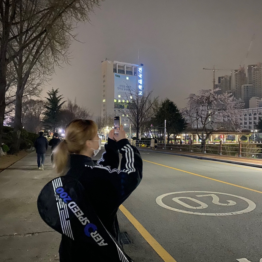 KREAM 프로필 이미지