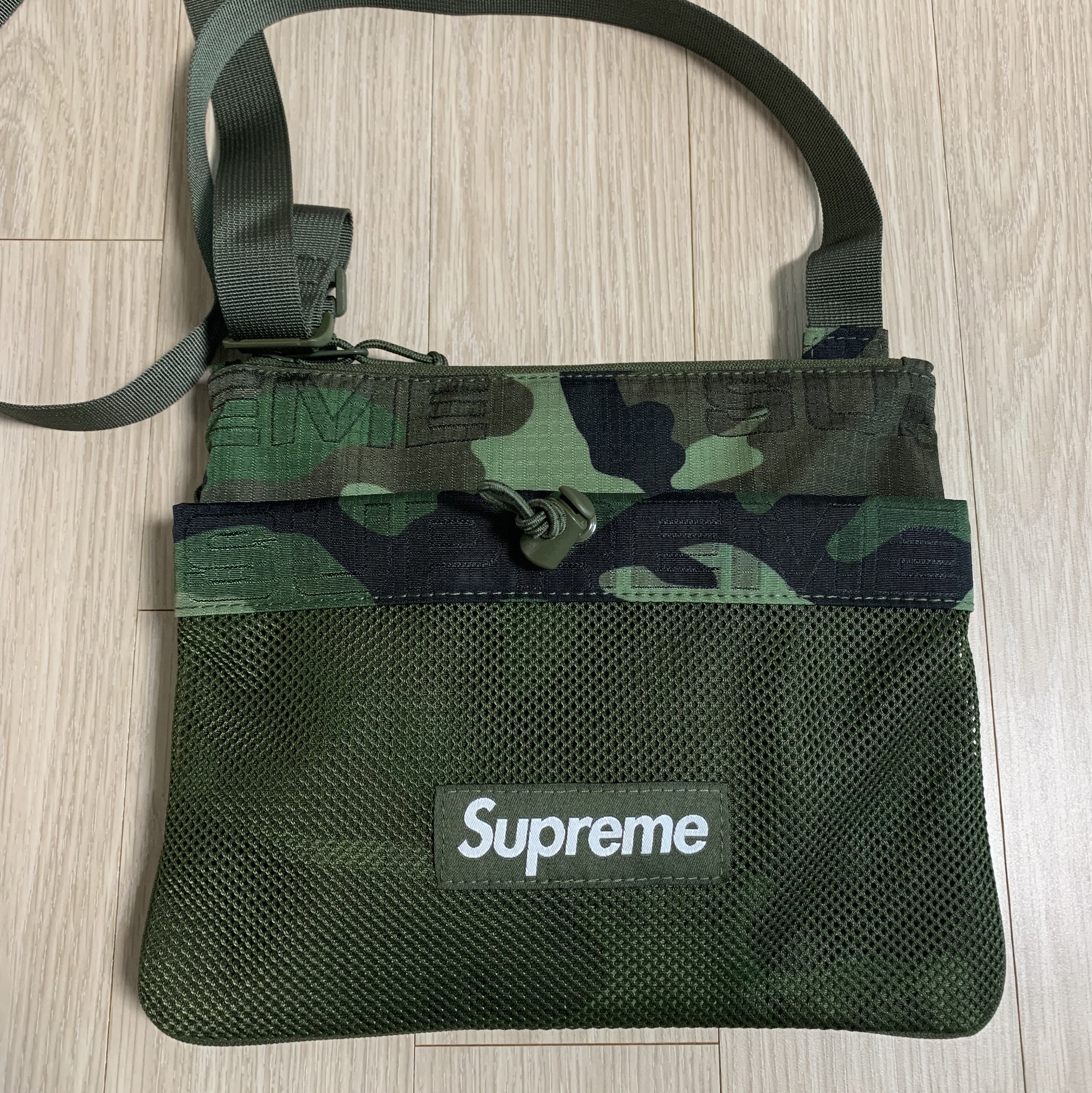 Supreme Side Bag Woodland Camo - 21FW 착용 스타일 - 1
