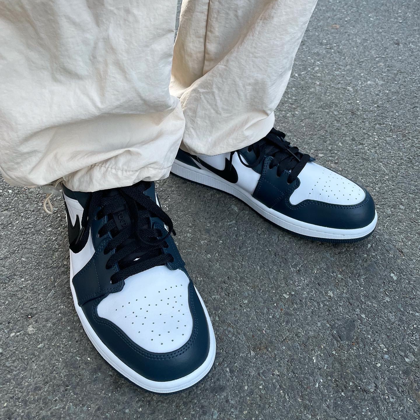 Jordan 1 Low Dark Teal 착용 스타일 - 3