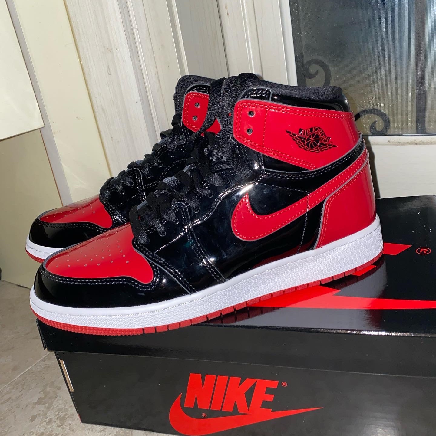 (GS) Jordan 1 Retro High OG Patent Bred, Jordan 1 Retro High OG Patent Bred 착용 스타일 - 3