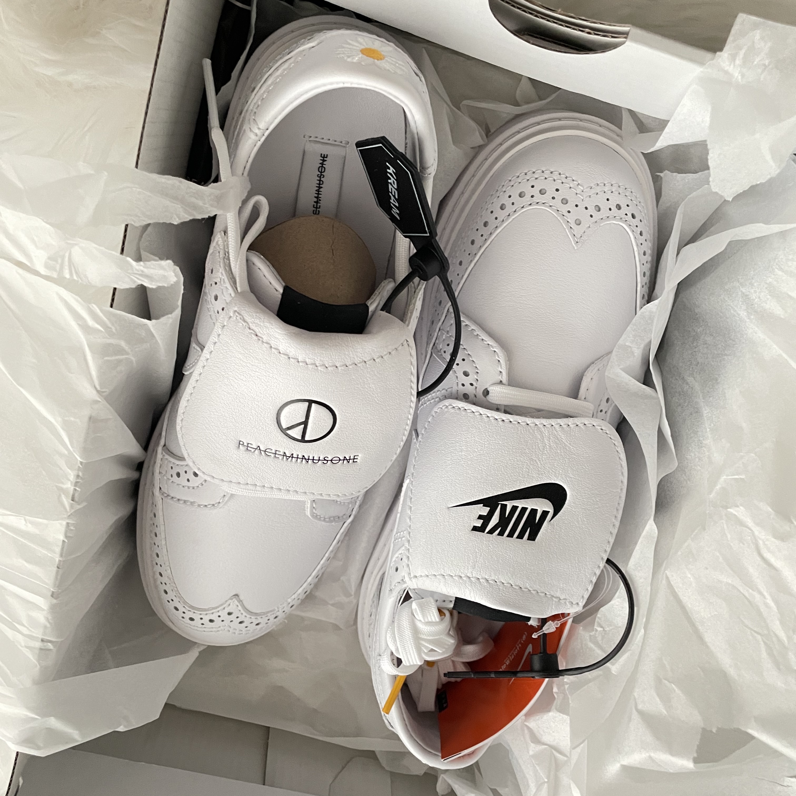 Nike x Peaceminusone Kwondo1 White 착용 스타일 - 1