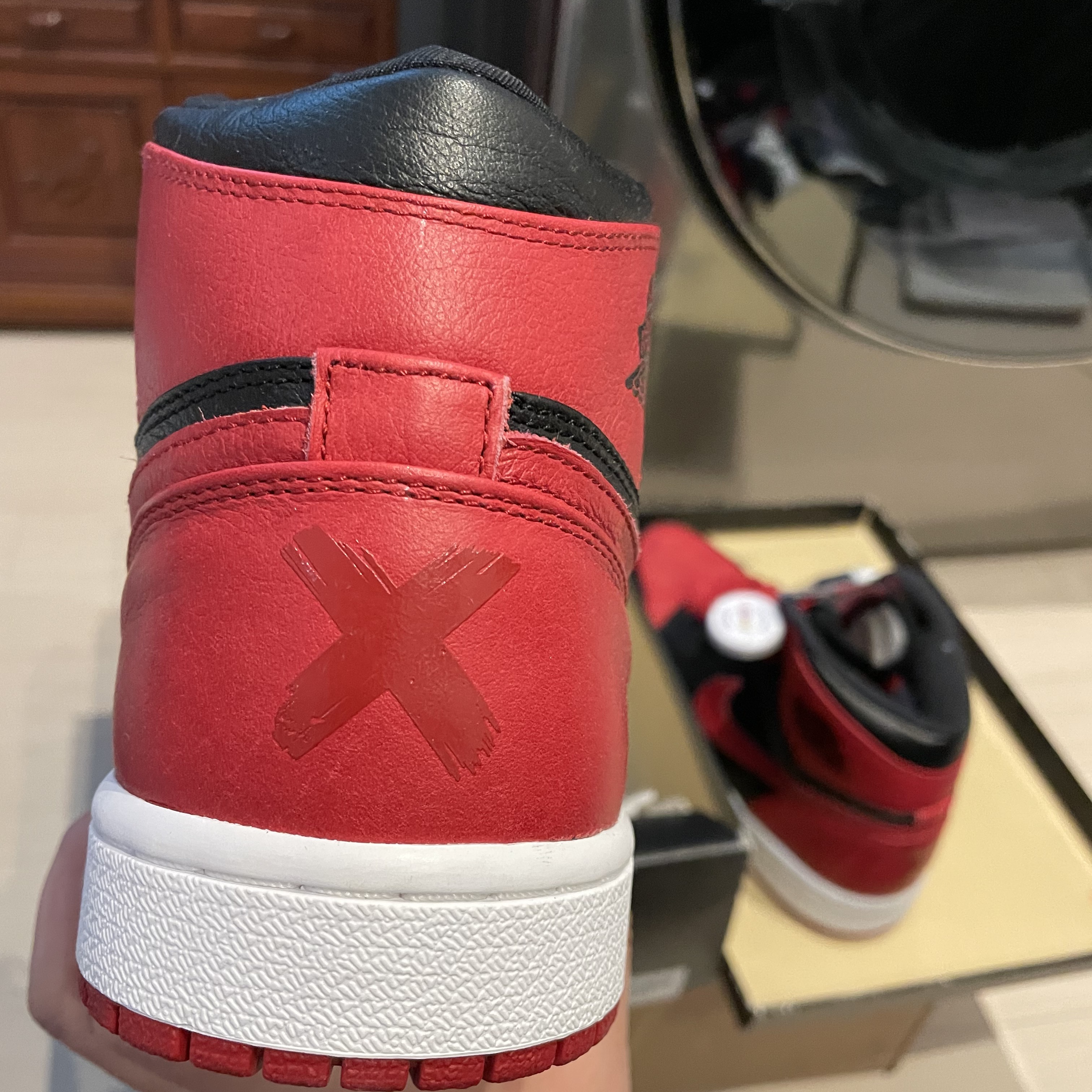 Jordan 1 Retro High Banned 2011 착용 스타일 - 3