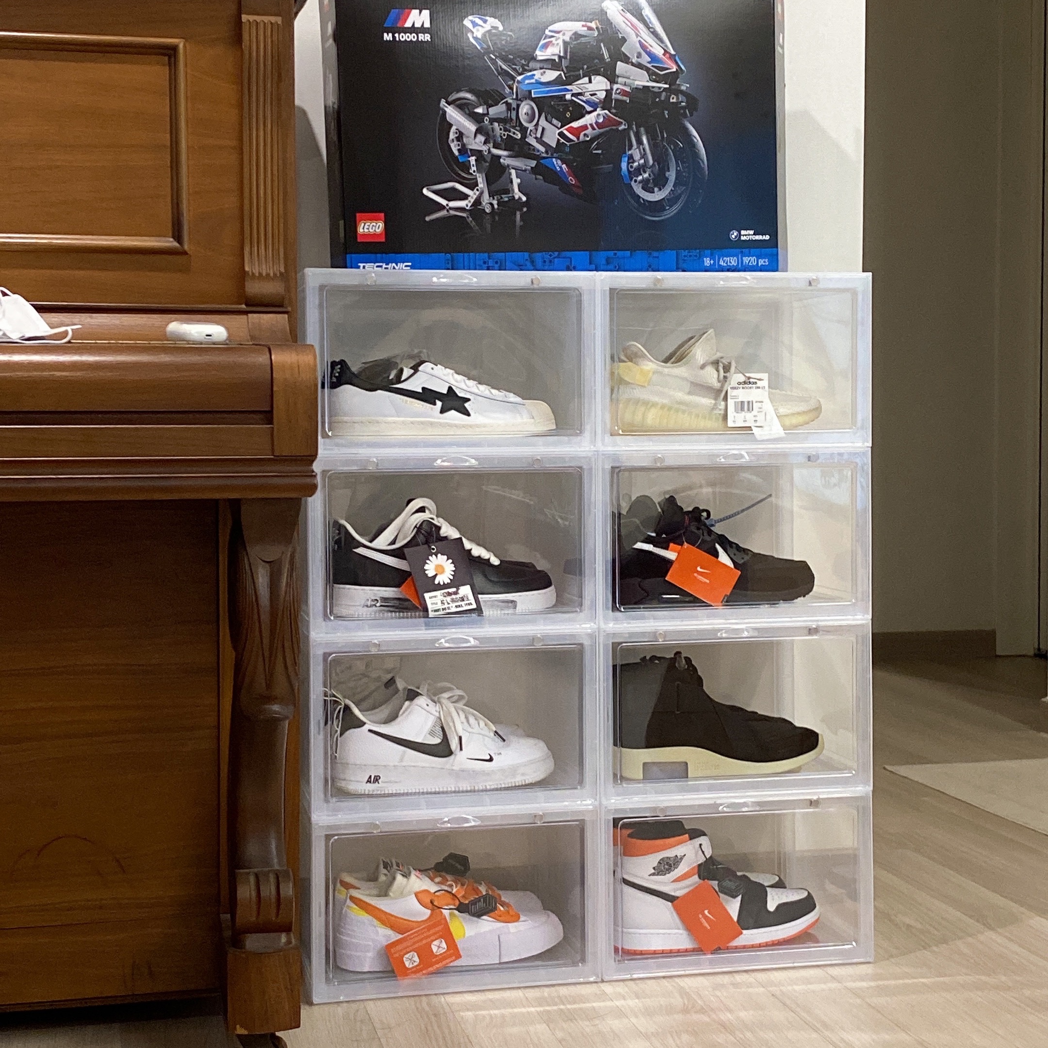 Nike x Fear of God Air Fear of God Raid Black, Lego BMW M 1000 RR 착용 스타일