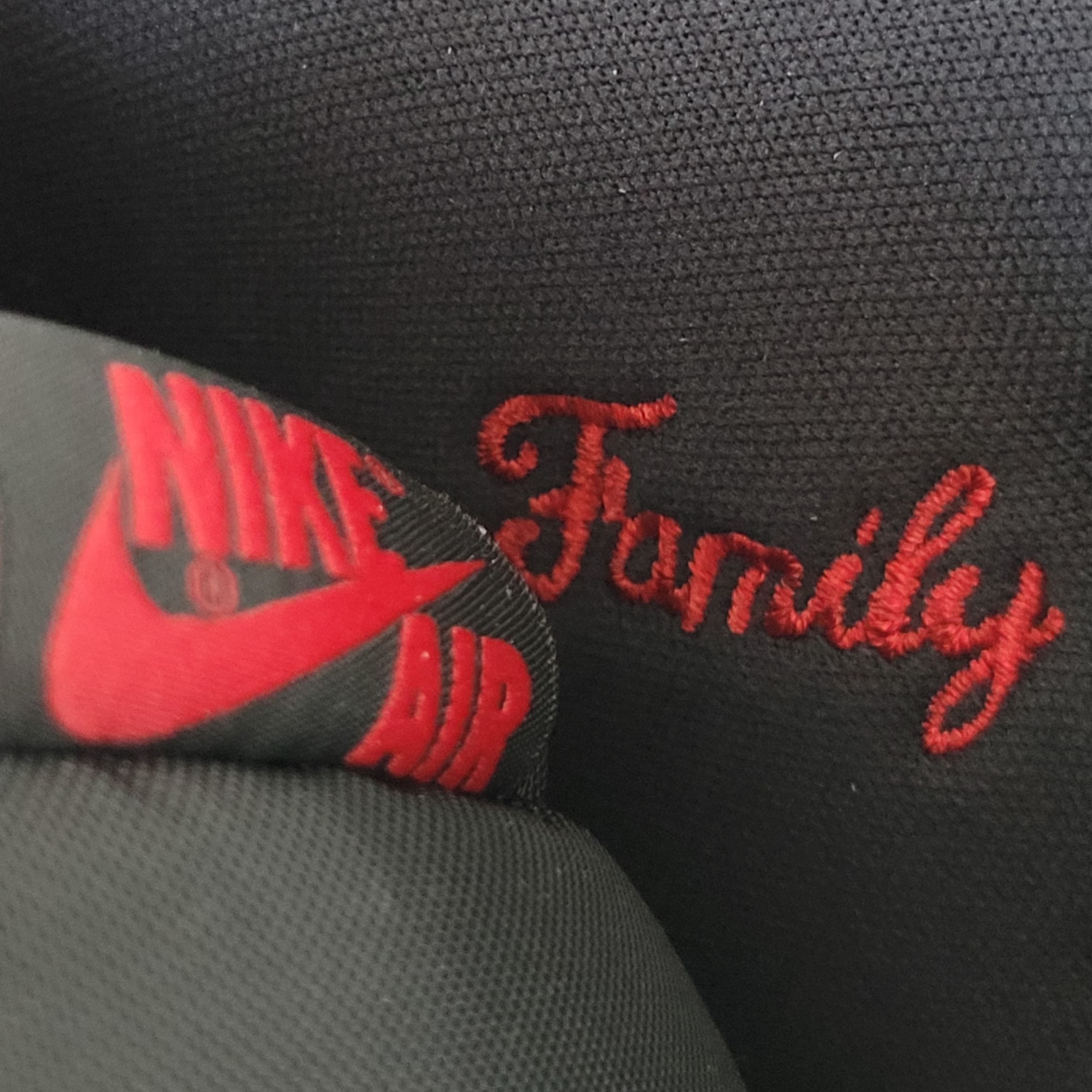Jordan 1 Retro High OG Patent Bred 착용 스타일 - 3