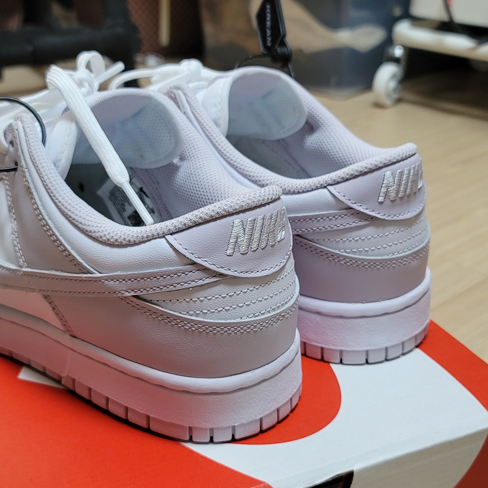 (W) Nike Dunk Low Venice 착용 스타일 - 3