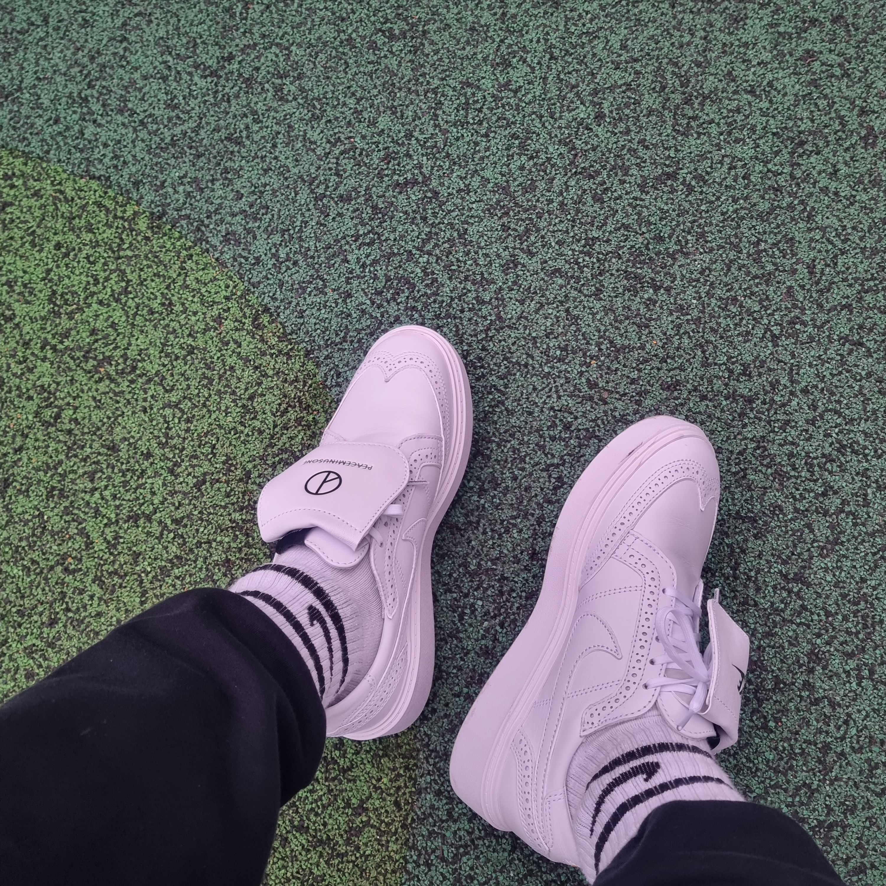 Nike x Peaceminusone Kwondo1 White 착용 스타일 - 4