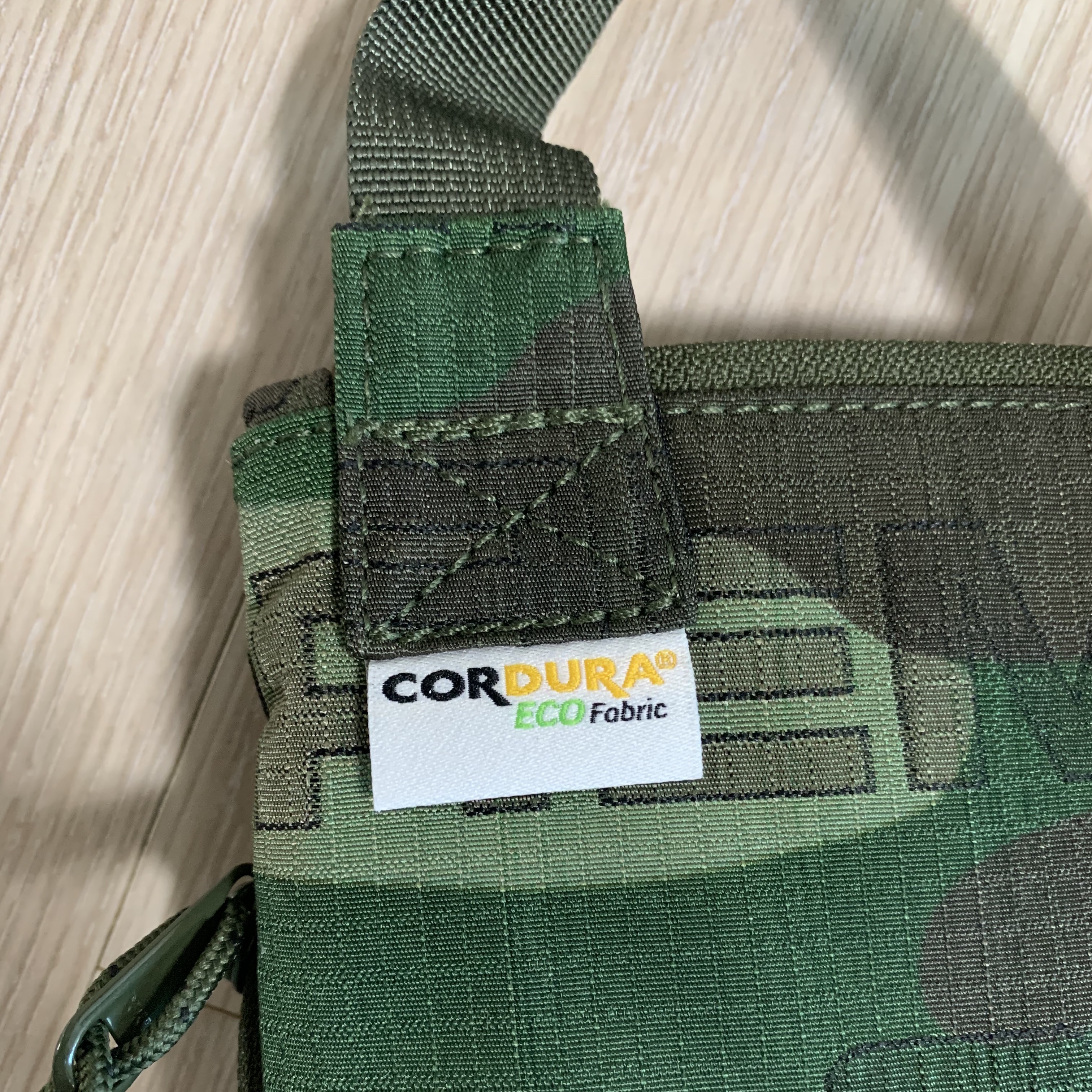 Supreme Side Bag Woodland Camo - 21FW 착용 스타일 - 5