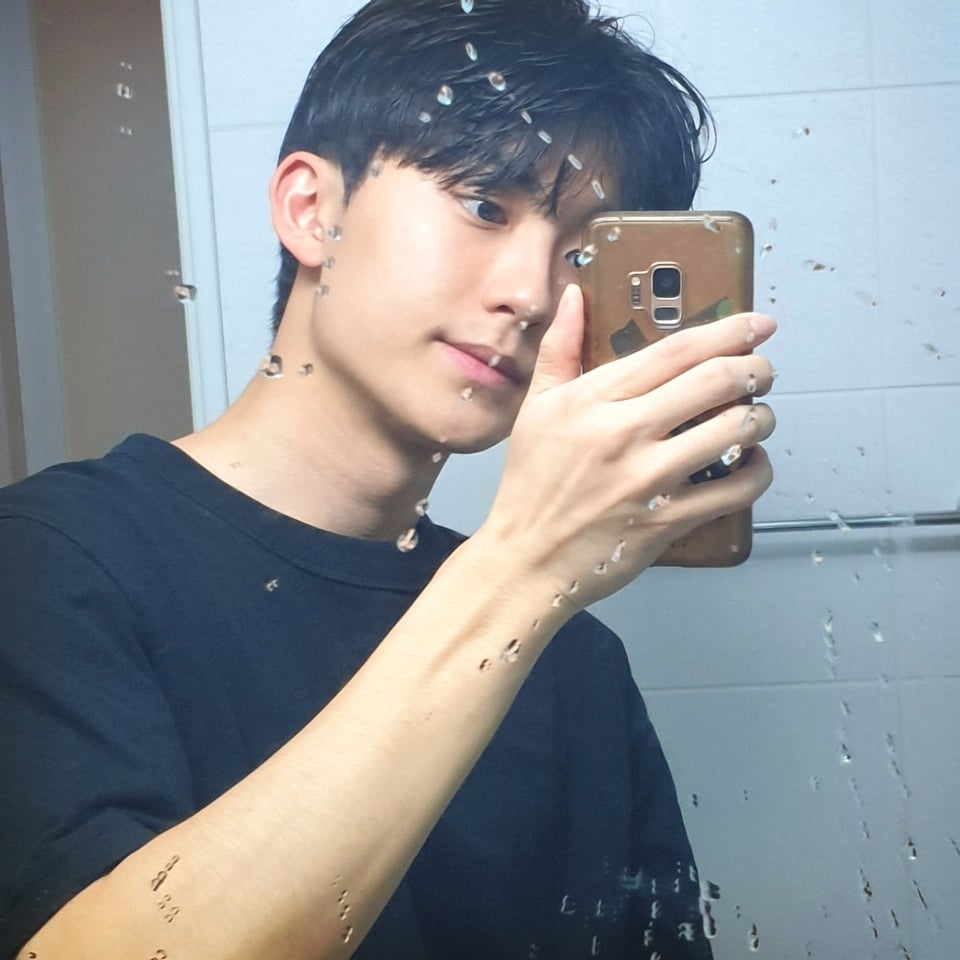 KREAM 프로필 이미지