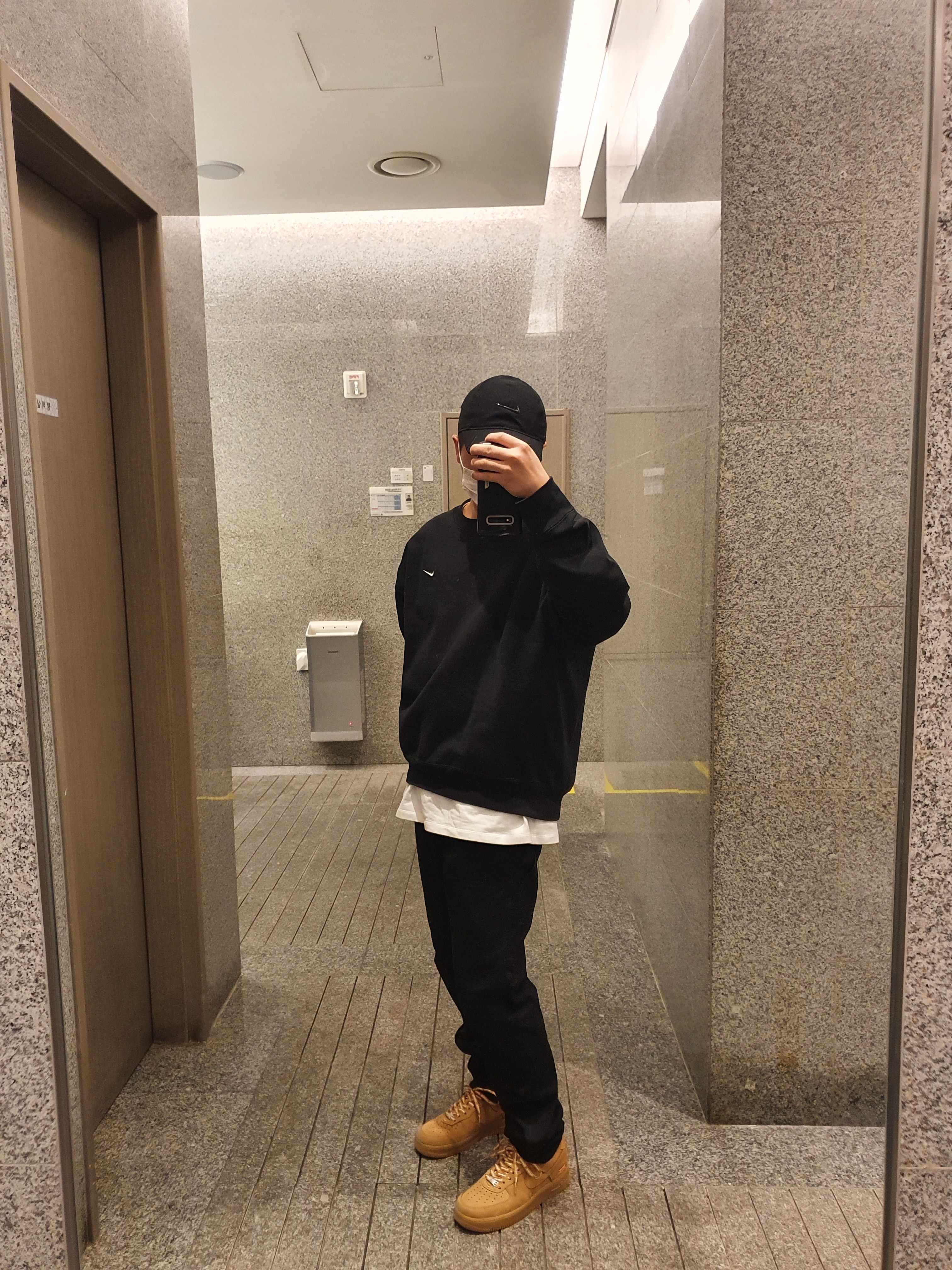 Nike x Drake Nocta NRG AU L91 Cap, Nike NRG Solo Swoosh Crew Fleece Black White - US/EU 착용 스타일