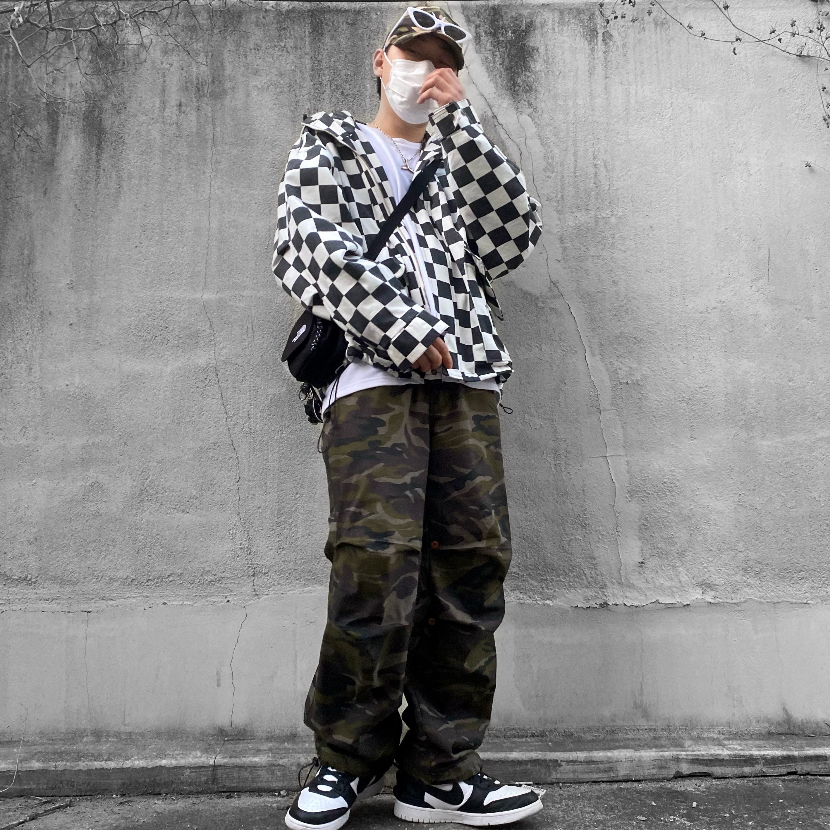 Nike x Ambush Dunk High Black 착용 스타일 - 1