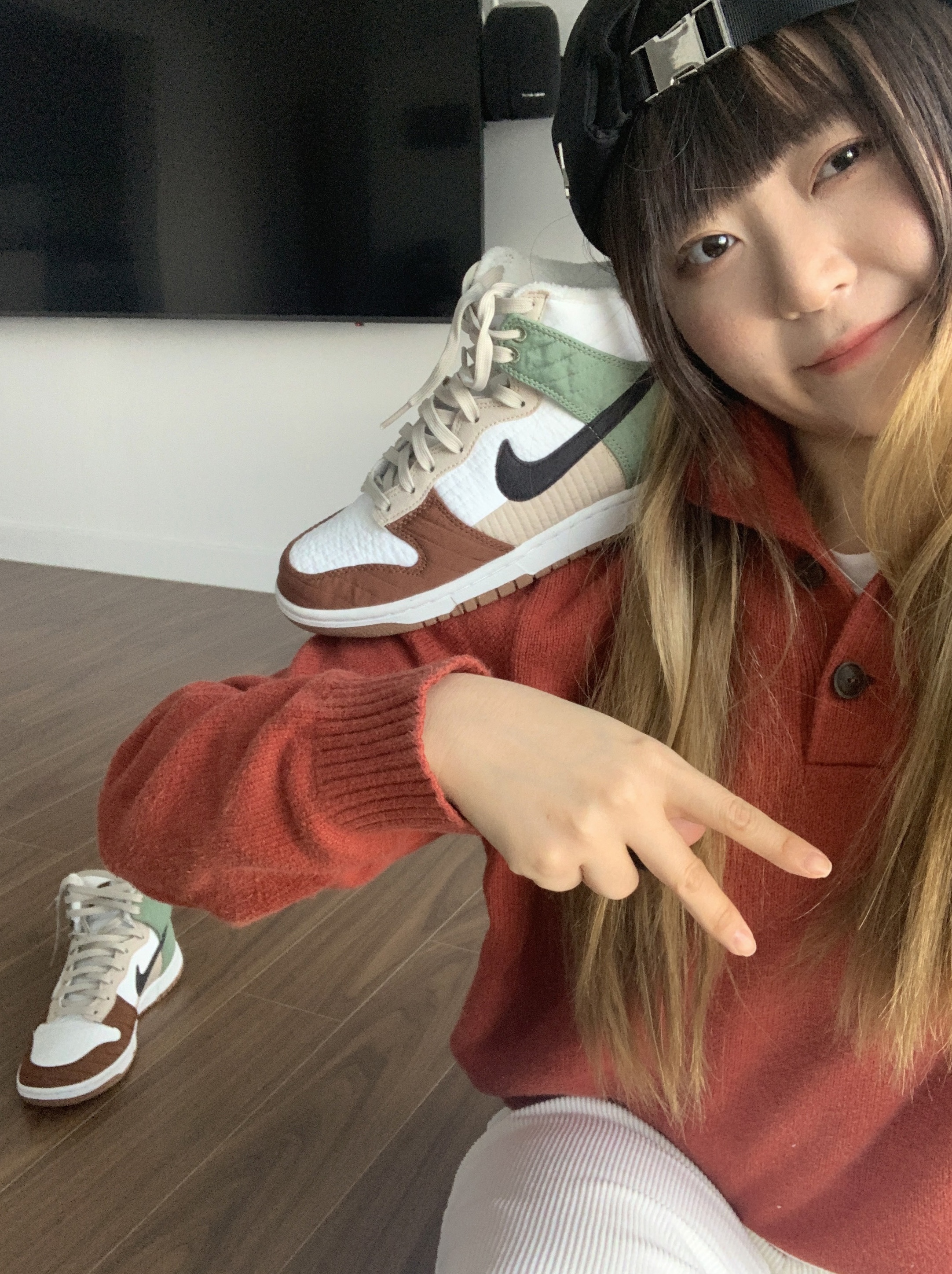 (W) Nike Dunk High Next Nature Summit White 착용 스타일 - 1