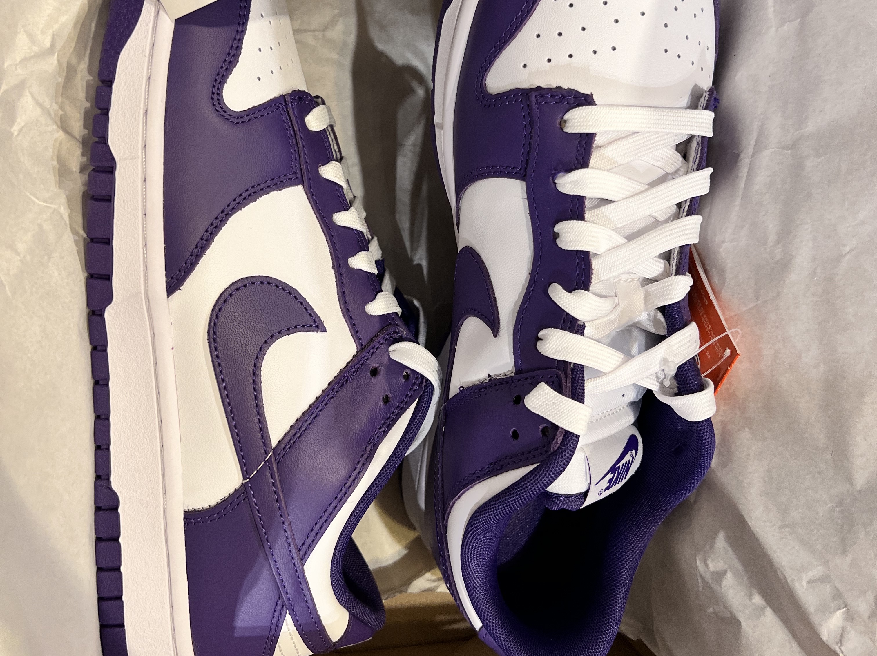 Nike Dunk Low Retro Championship Court Purple 착용 스타일