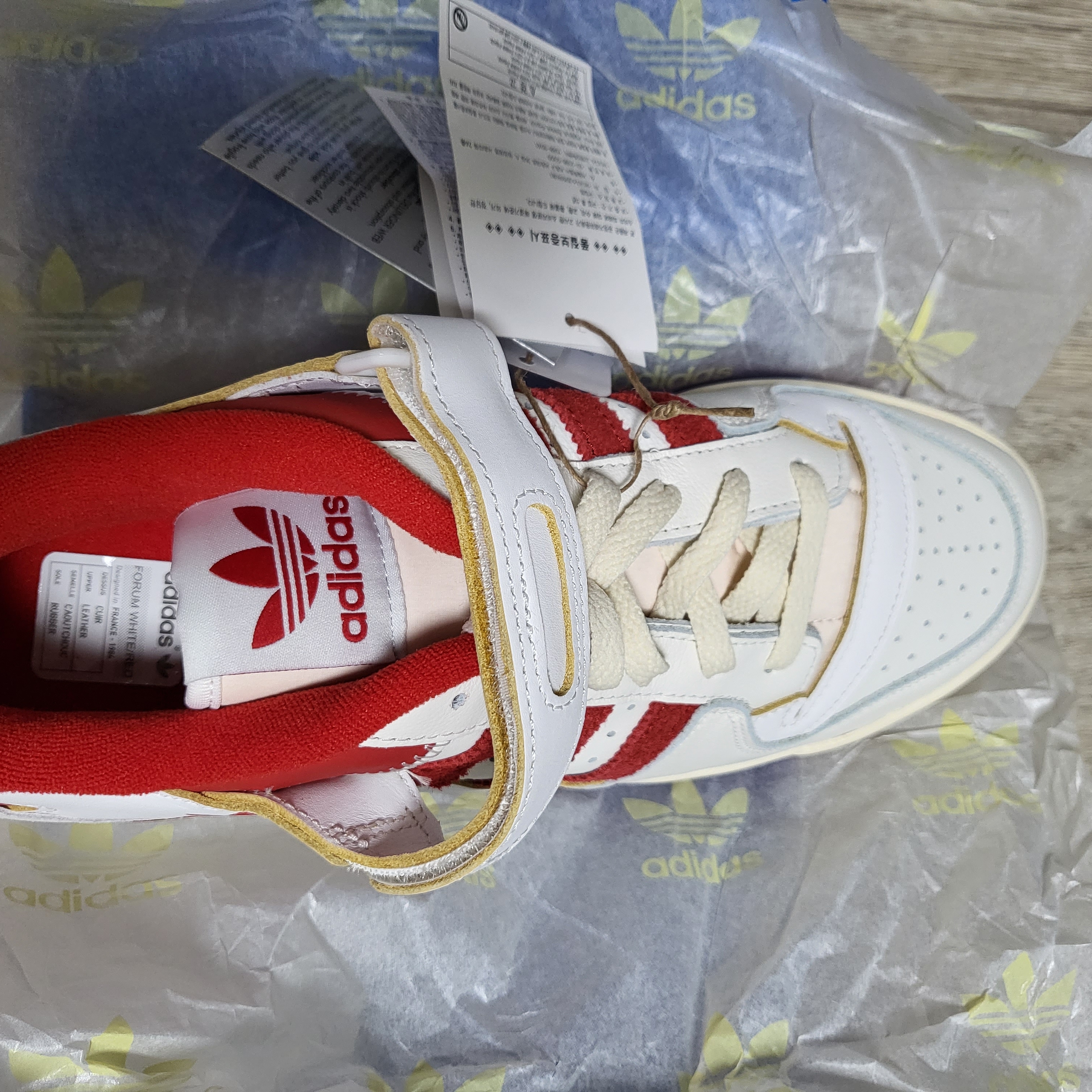 Adidas Forum 84 Low Team Power Red 착용 스타일