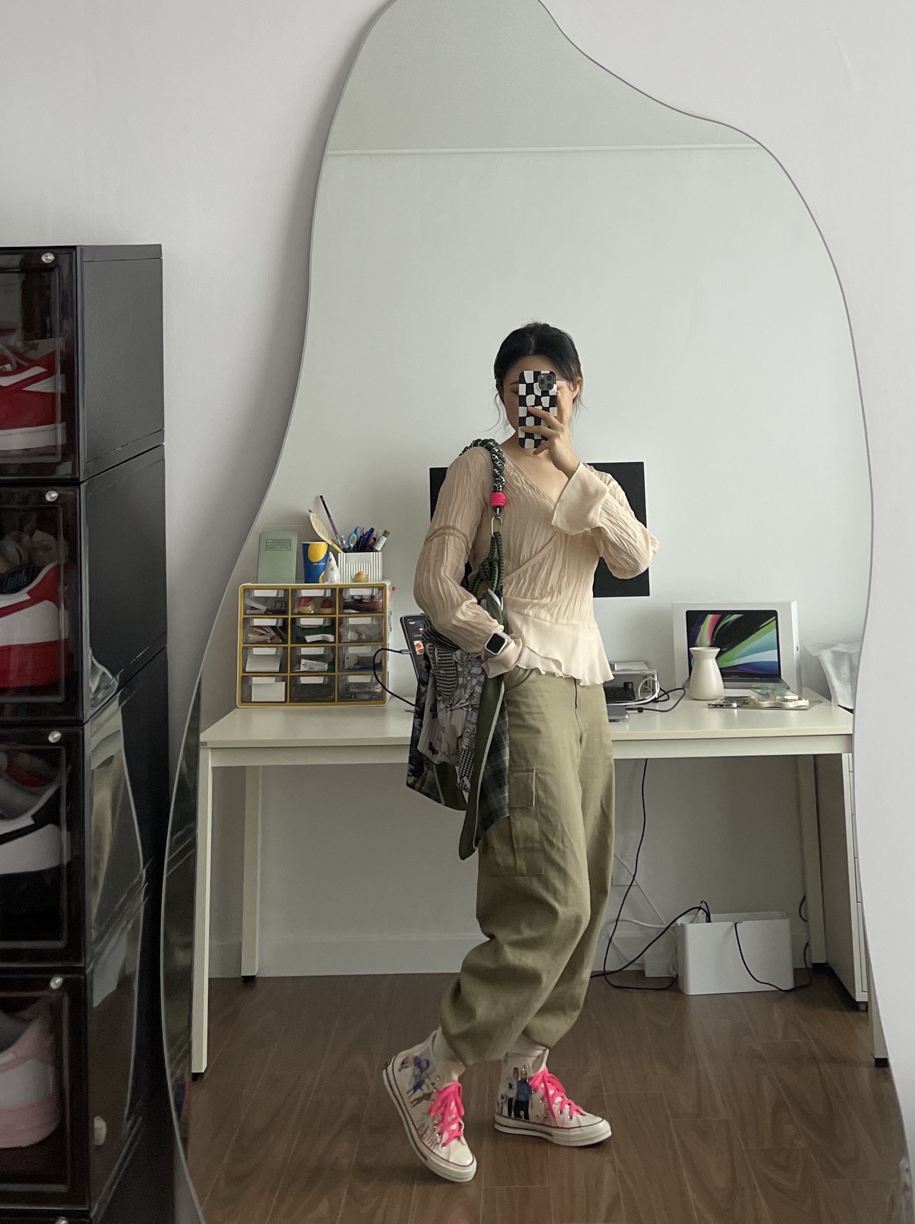 Converse x Spencer McMullen Chuck 70s Hi 착용 스타일 - 1