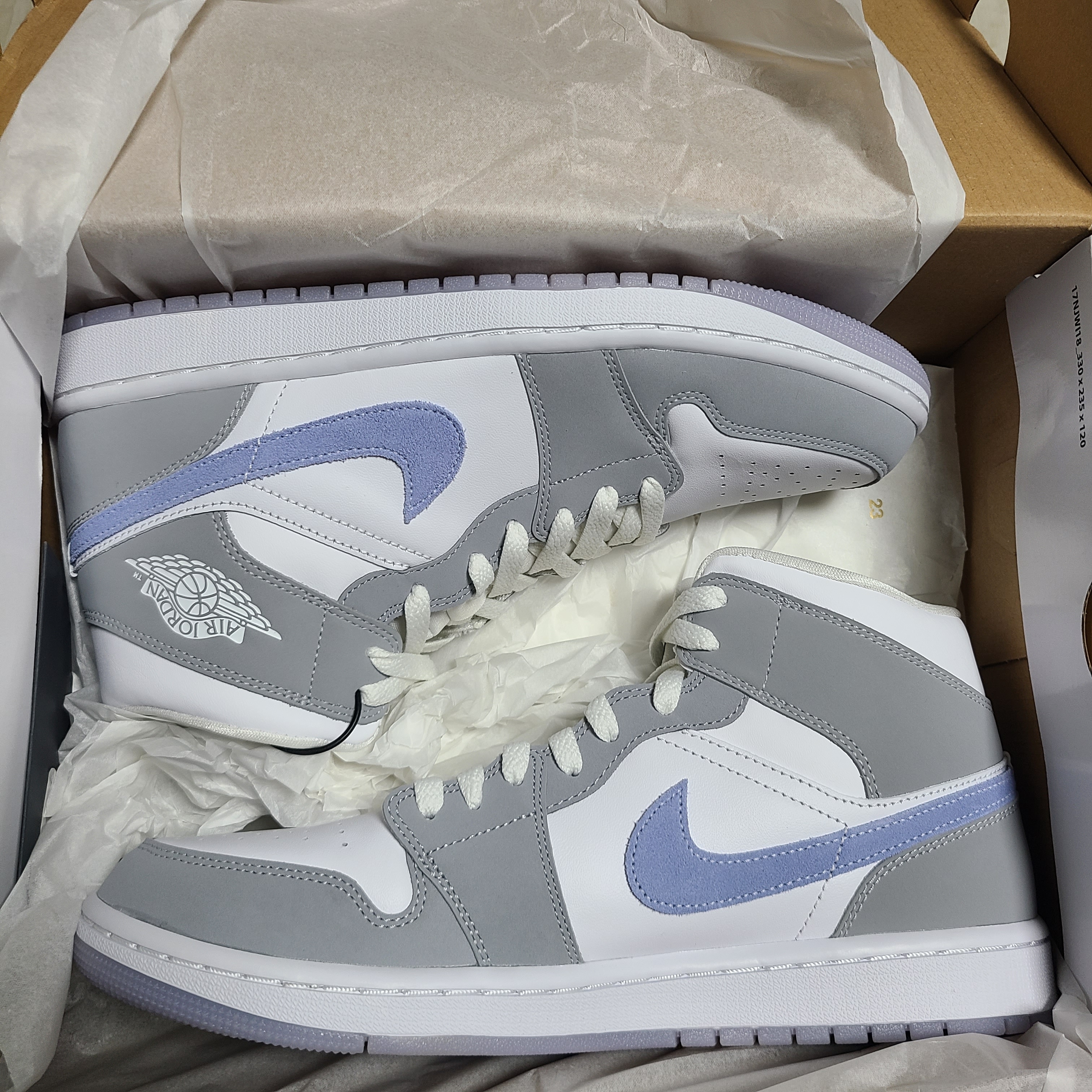 (W) Jordan 1 Mid Wolf Grey 착용 스타일 - 1