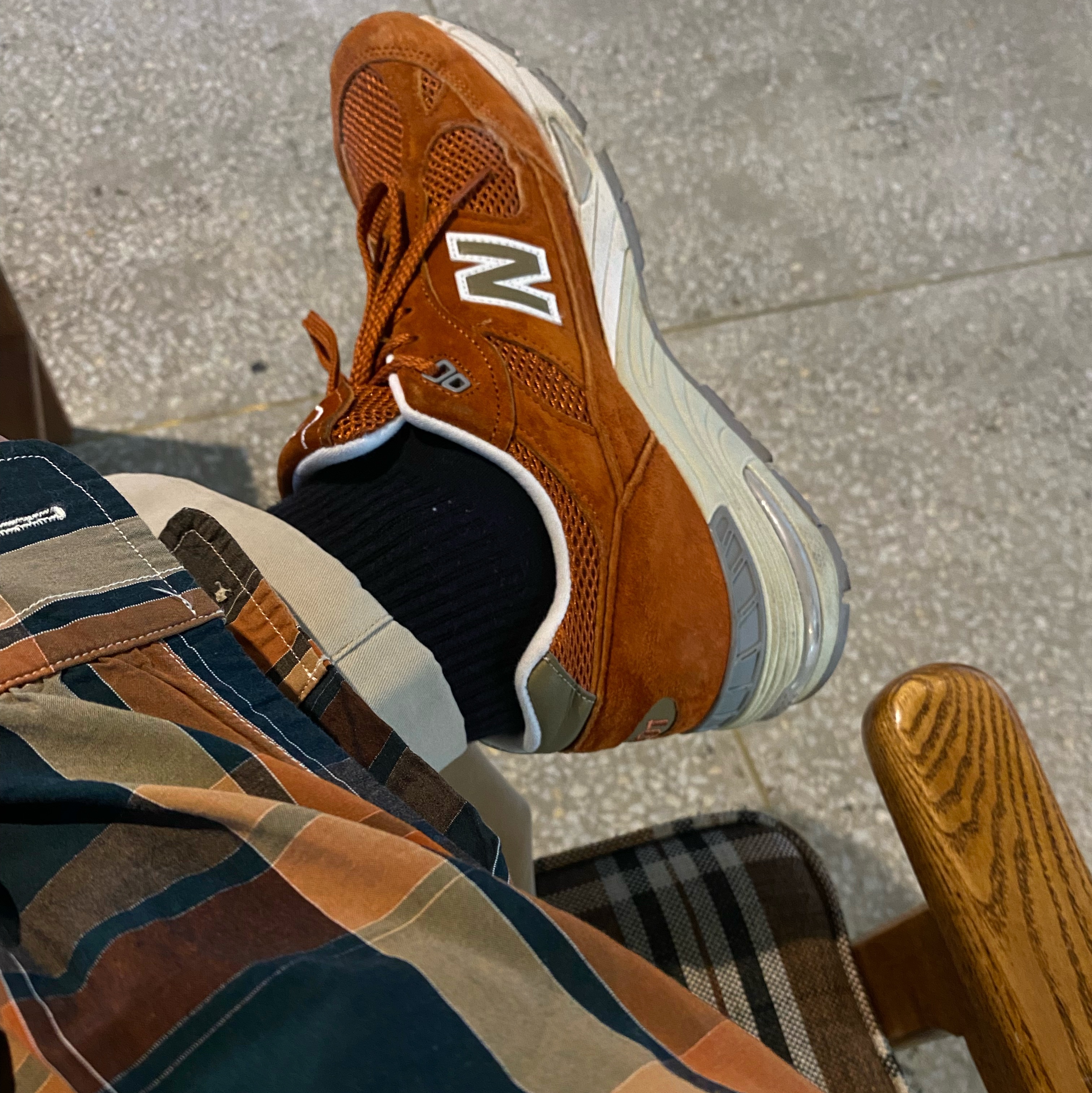 New Balance Made in UK 991 Eastern Species 착용 스타일
