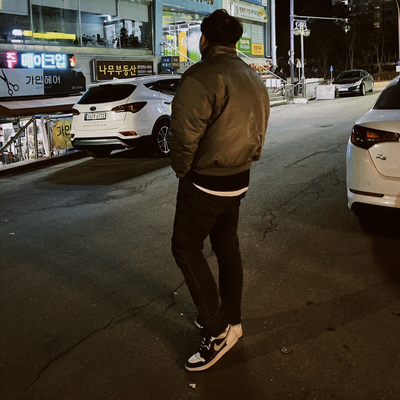 Jordan 1 Mid White Shadow 착용 스타일