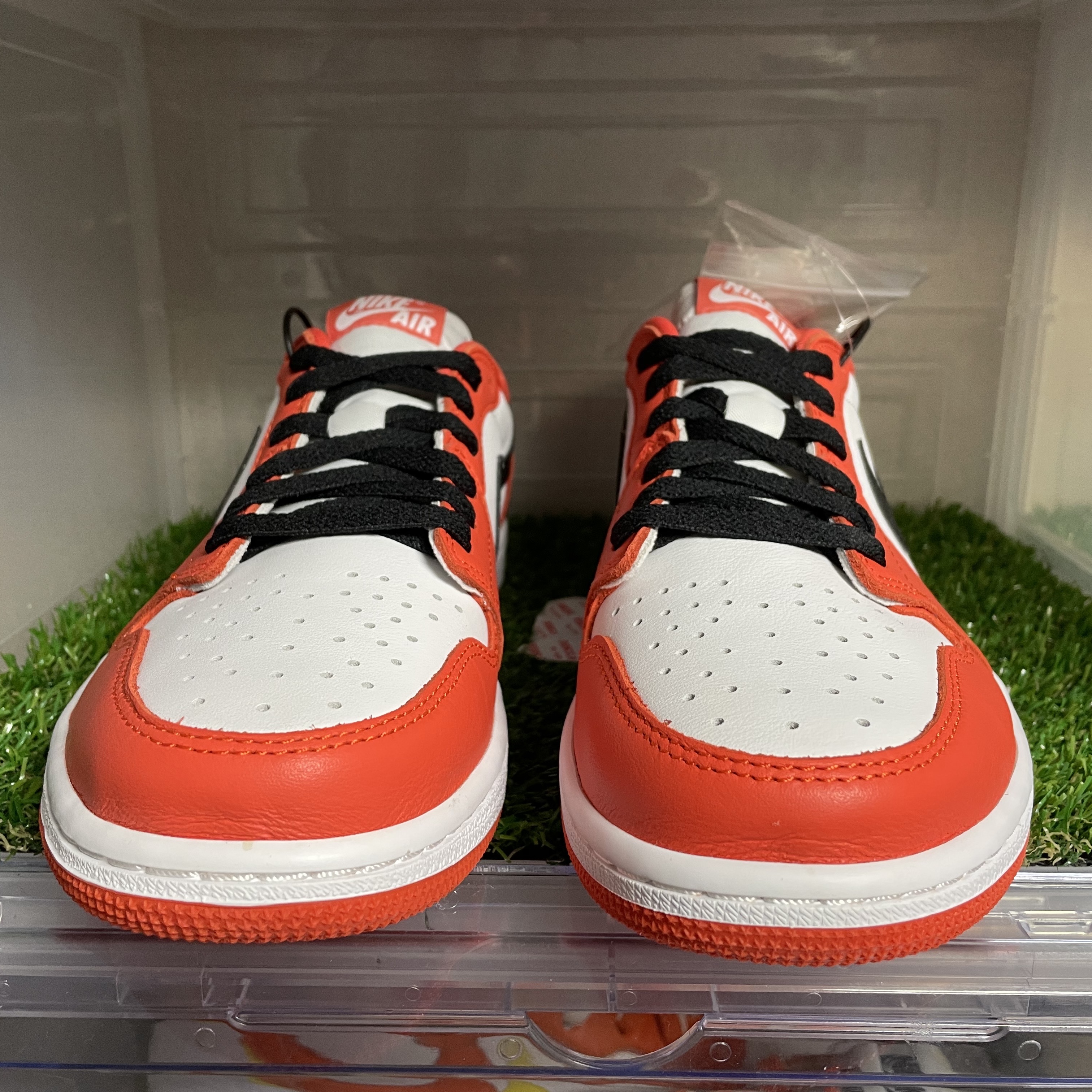 Jordan 1 Low OG Starfish 착용 스타일 - 2