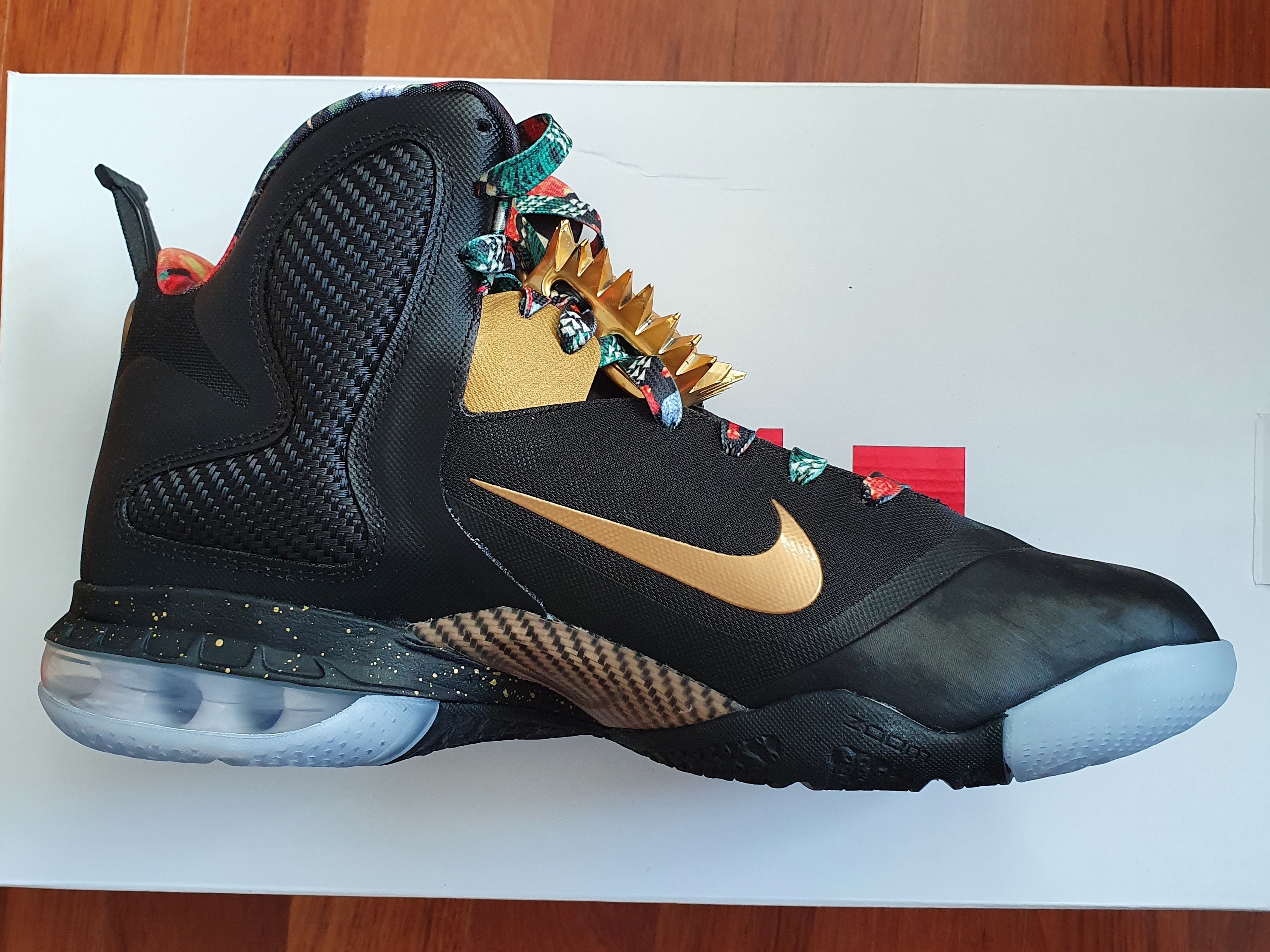 Nike LeBron 9 King 착용 스타일 - 1