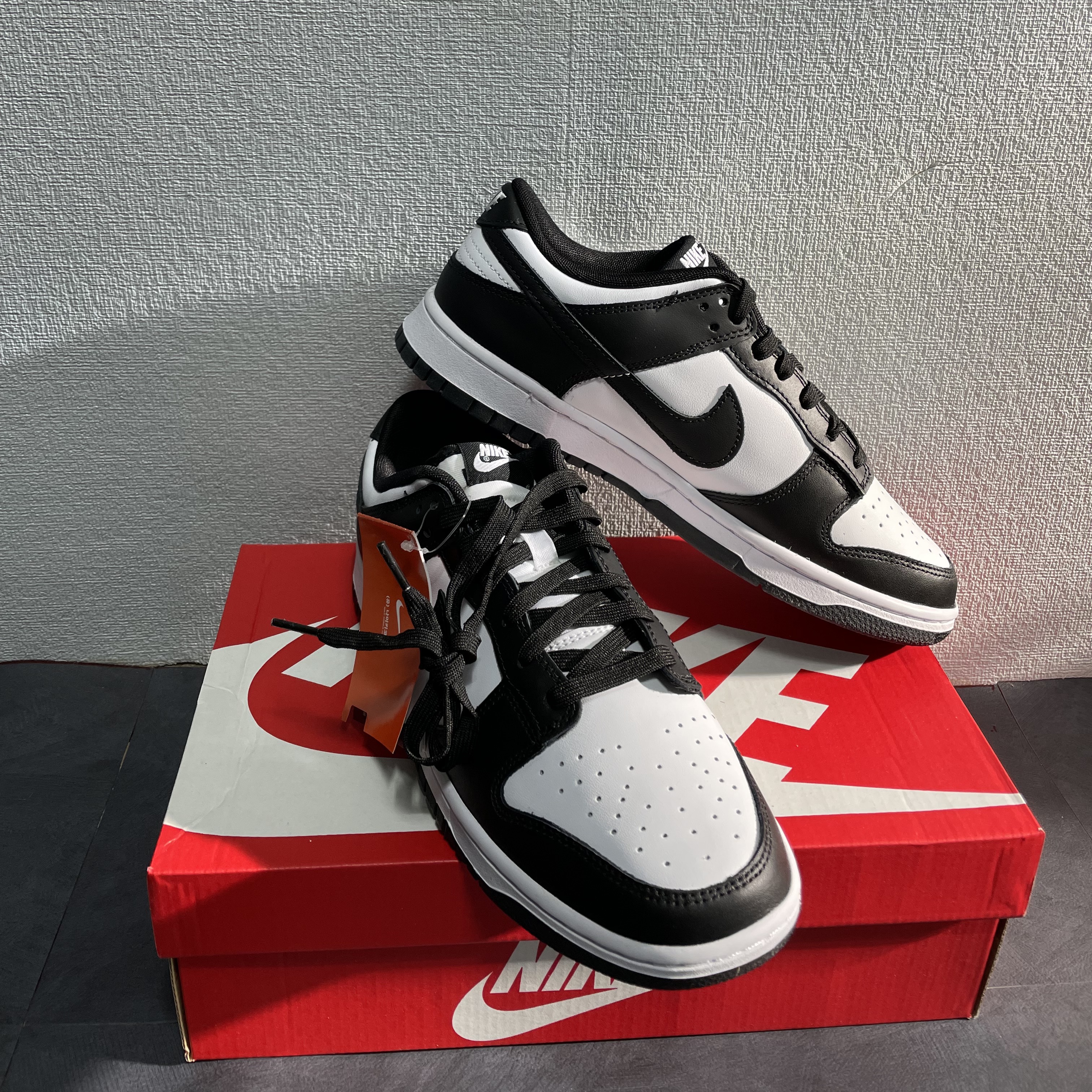 Nike Dunk Low Retro Black 착용 스타일