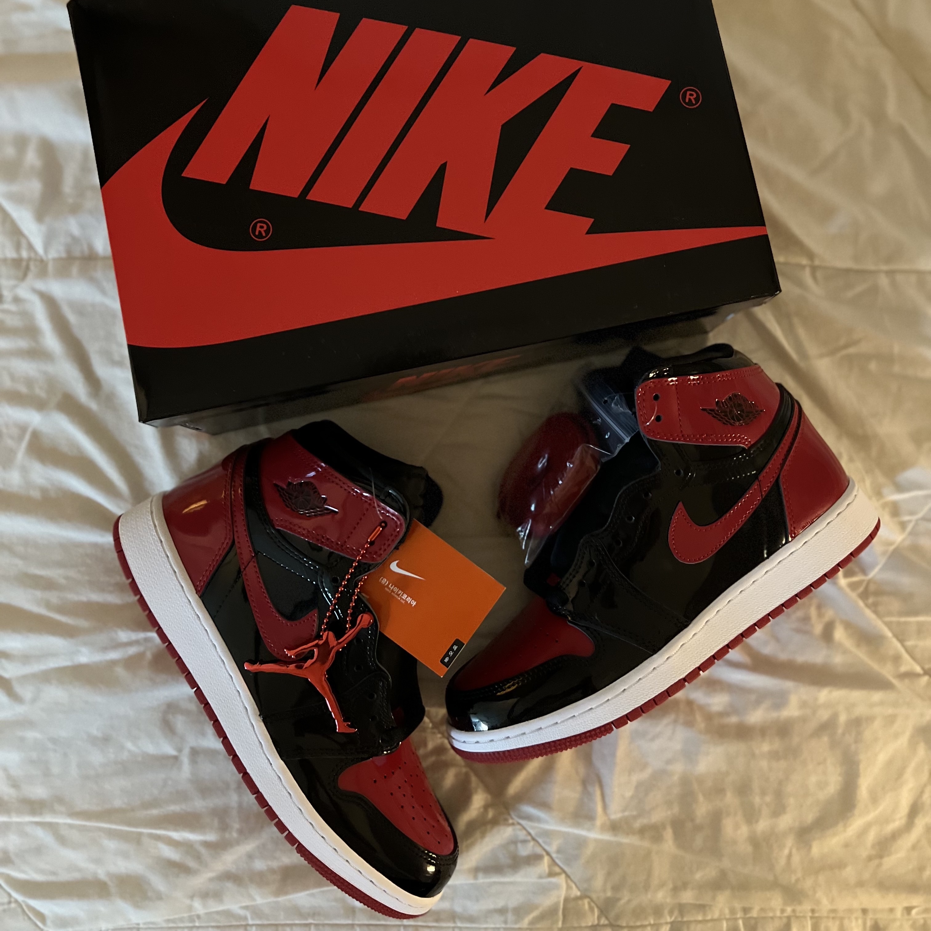 Jordan 1 Retro High OG Patent Bred, (GS) Jordan 1 Retro High OG Patent Bred 착용 스타일 - 4