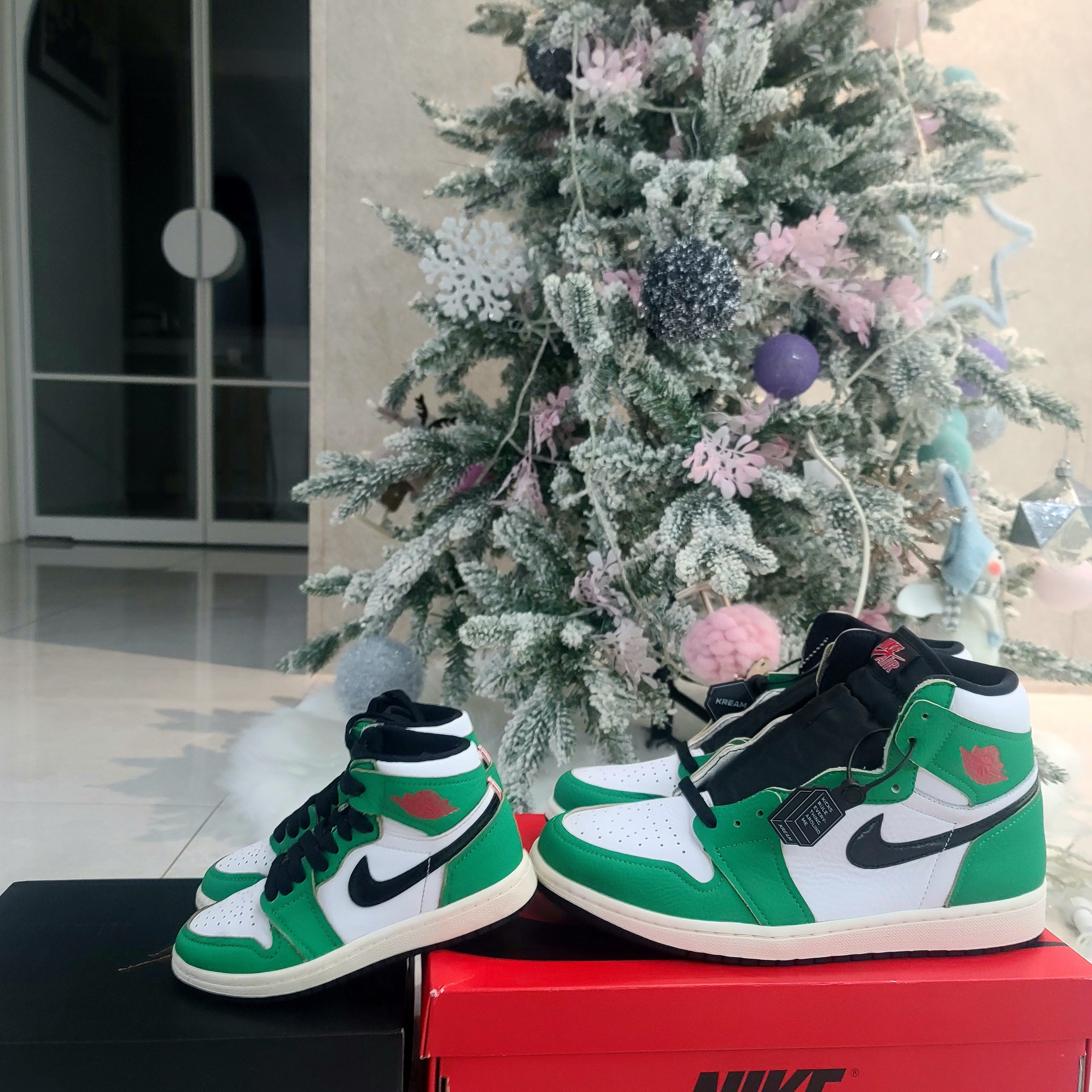 (TD) Jordan 1 Retro High OG Lucky Green, (W) Jordan 1 Retro High OG Lucky Green 착용 스타일