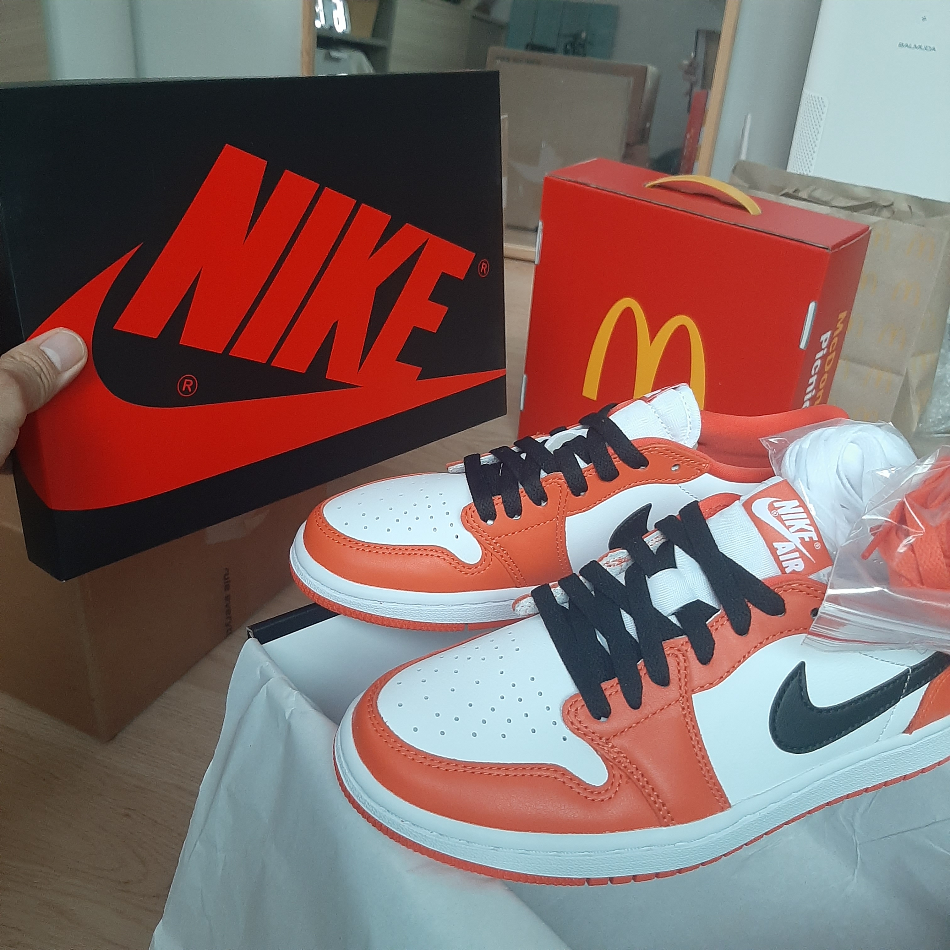 Nike x Kasina Dunk Low Road Sign - Kasina Exclusive, Nike Dunk Low SE Dusty Olive 착용 스타일 - 4