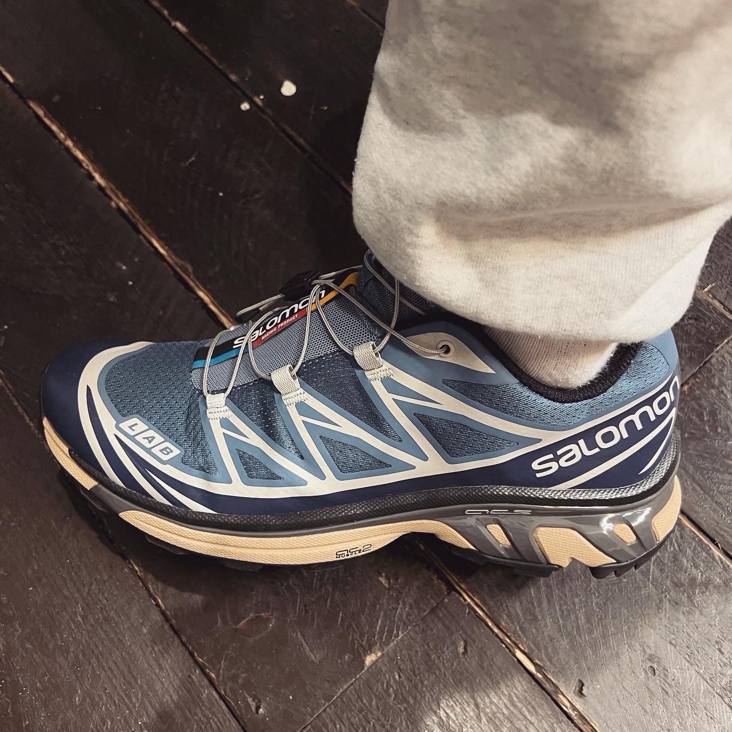 Salomon XT-6 ADV Copen Blue 착용 스타일 - 2
