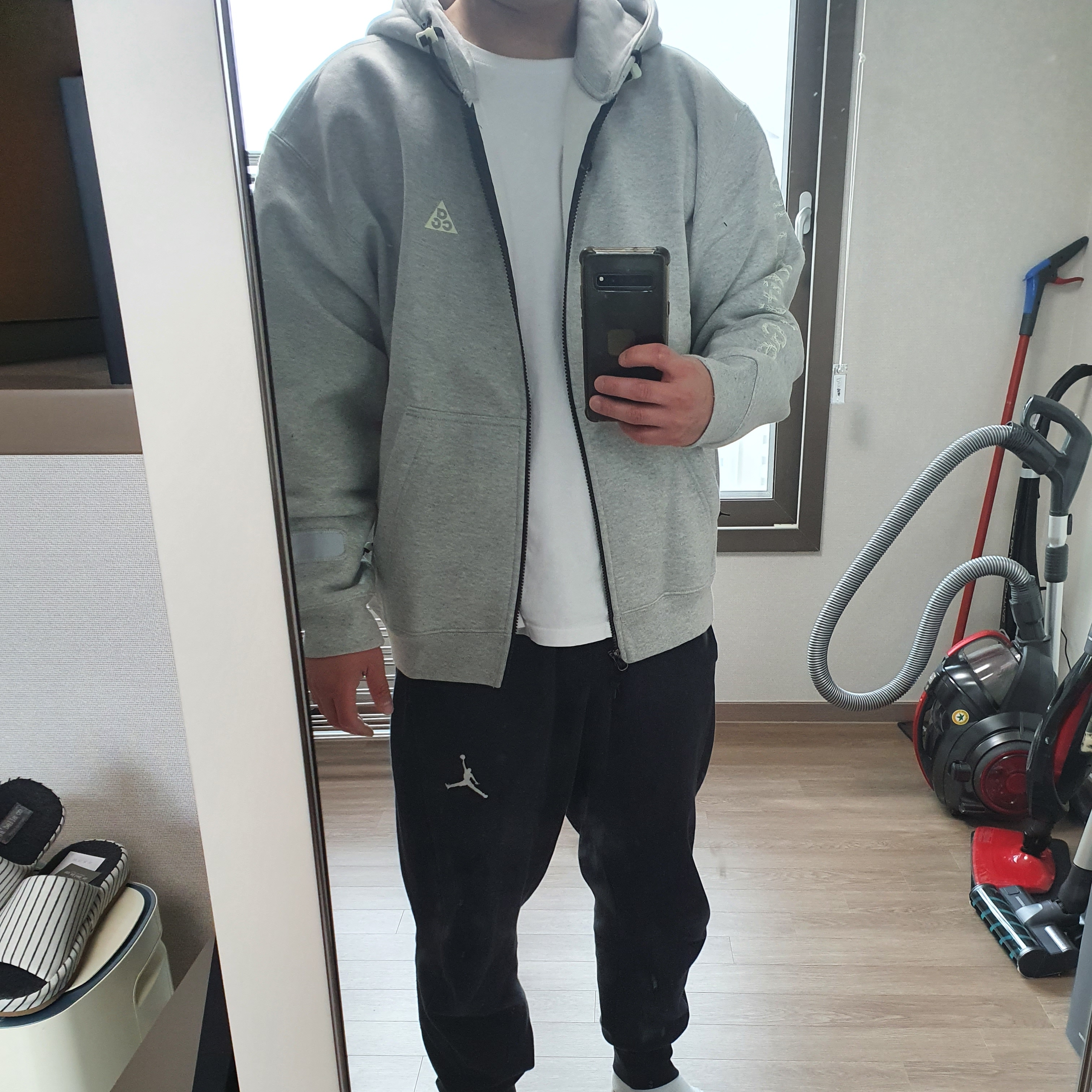 Nike ACG Therma-Fit Fleece Full Zip Hoodie Airora Grey Heather - Asia 착용 스타일 - 2