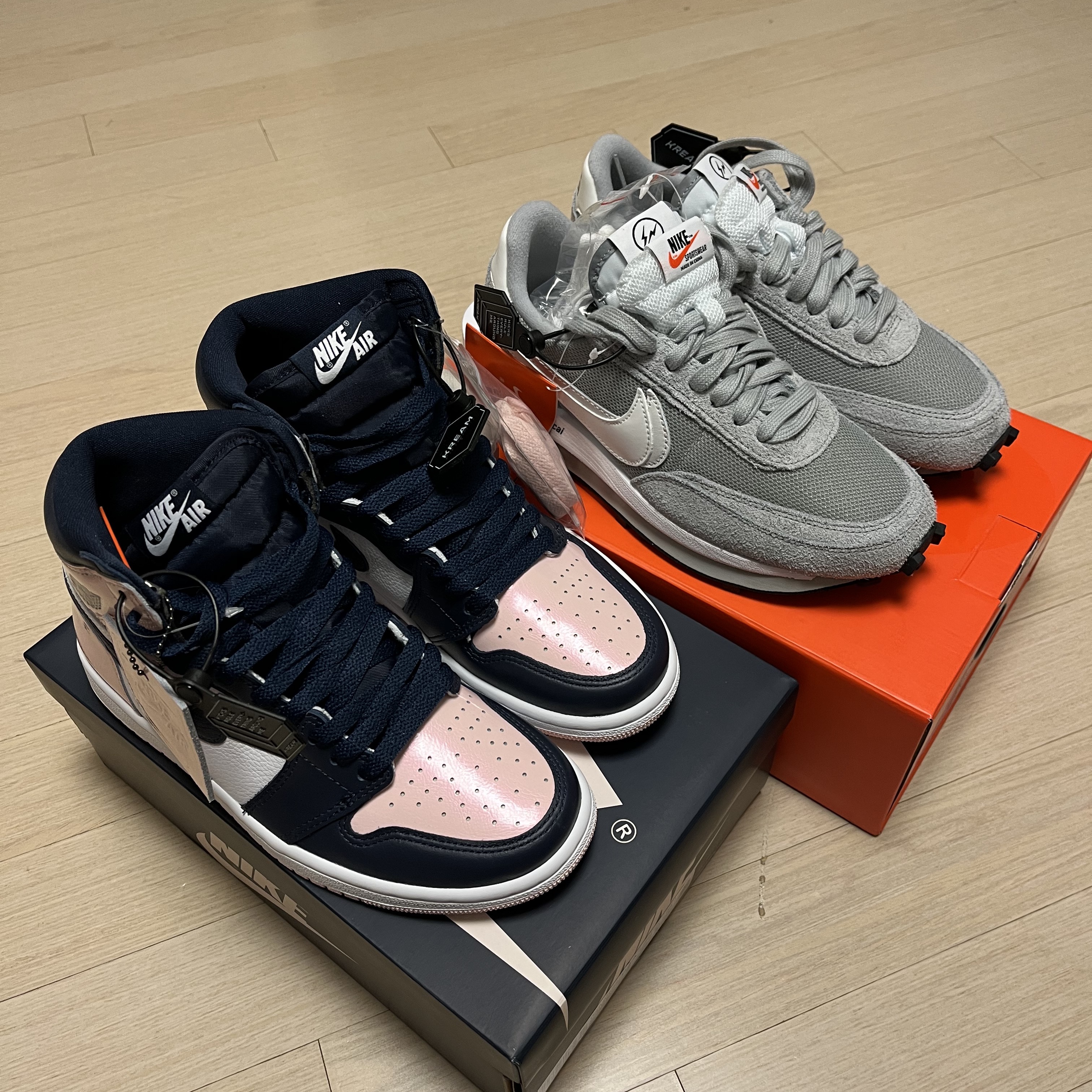 Nike x Sacai x Fragment LDWaffle Light Smoke Grey, (W) Jordan 1 Retro High OG Atmosphere 착용 스타일