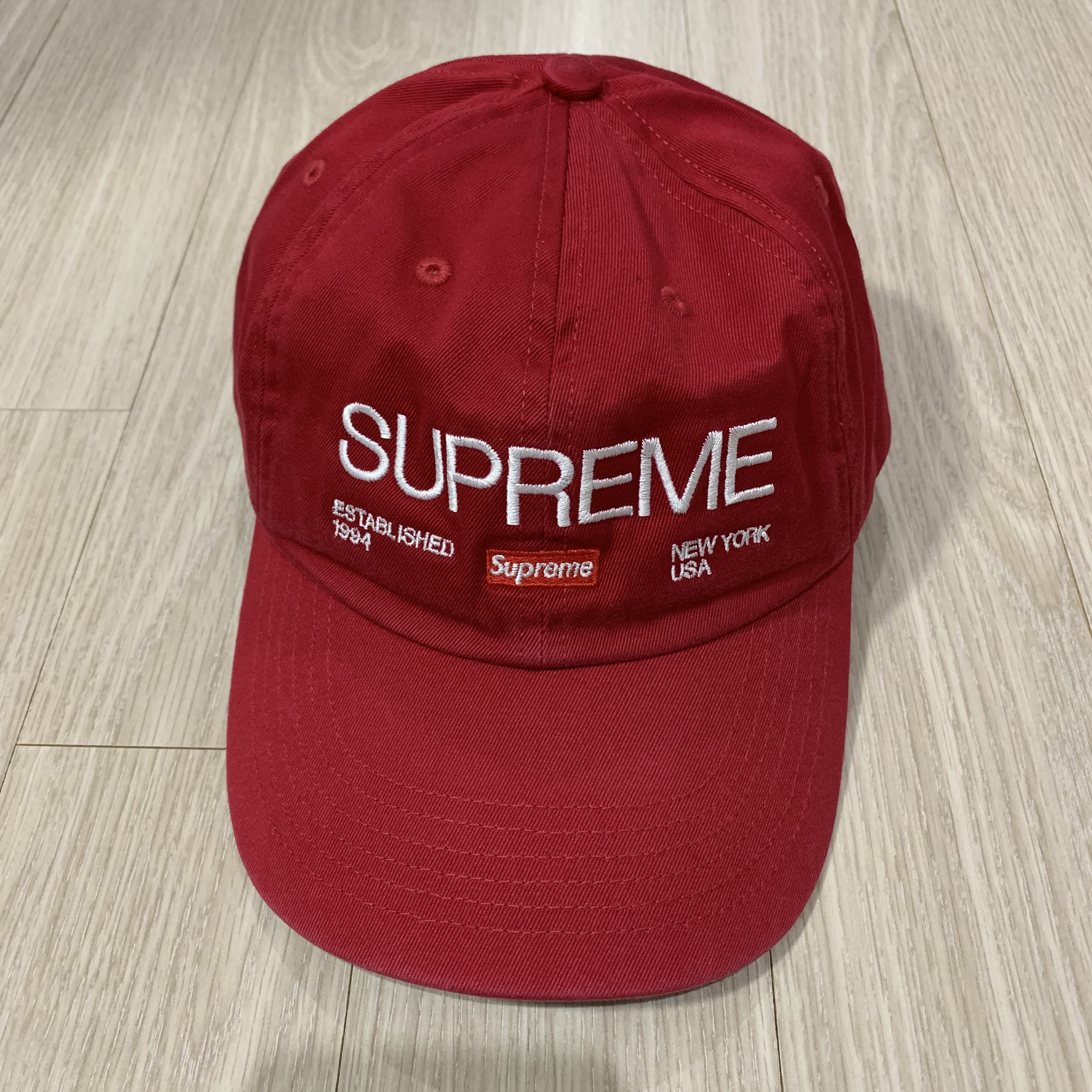 Supreme Est. 1994 6-Panel Black - 21FW 착용 스타일 - 2