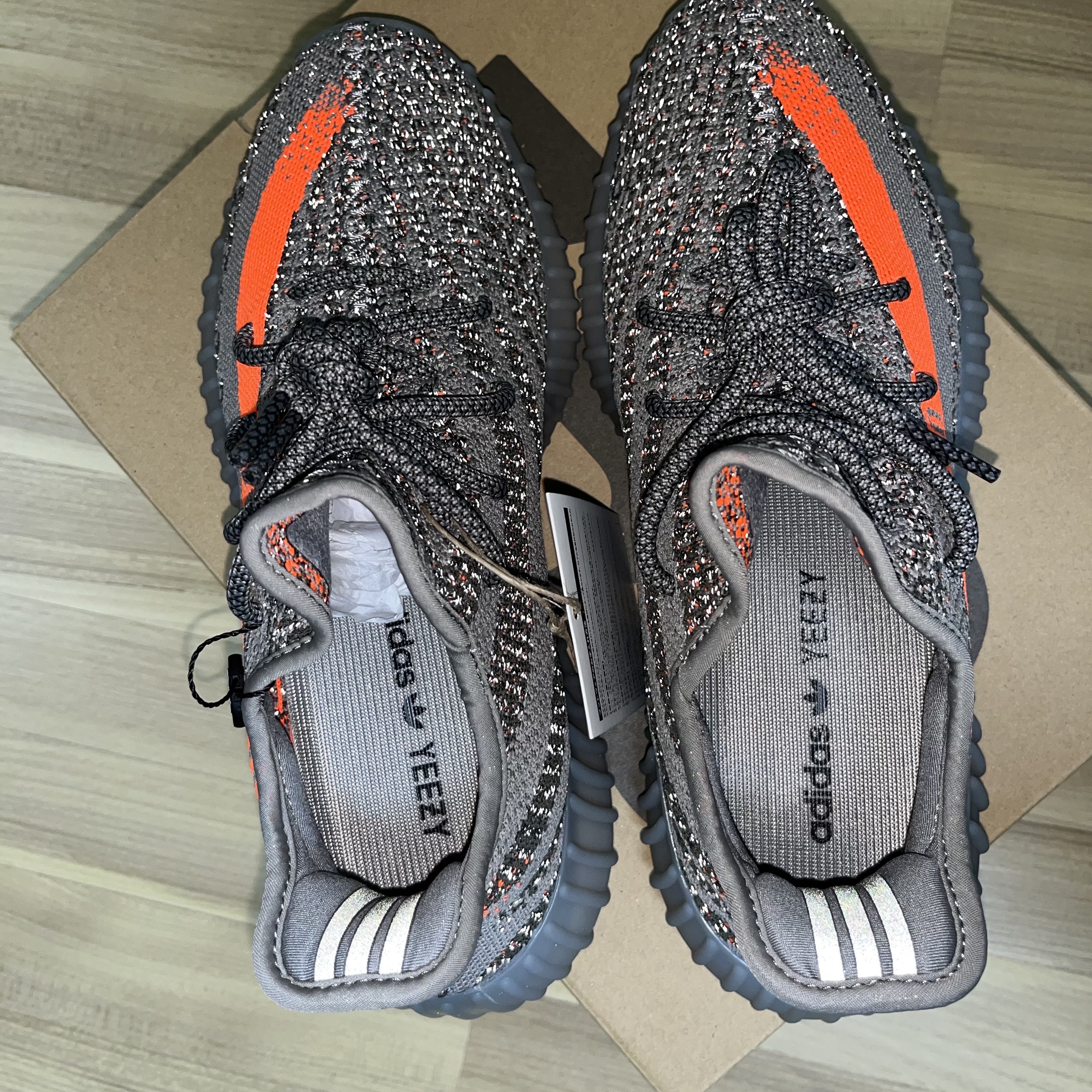 Adidas Yeezy Boost 350 V2 Beluga - Reflective 착용 스타일 - 5