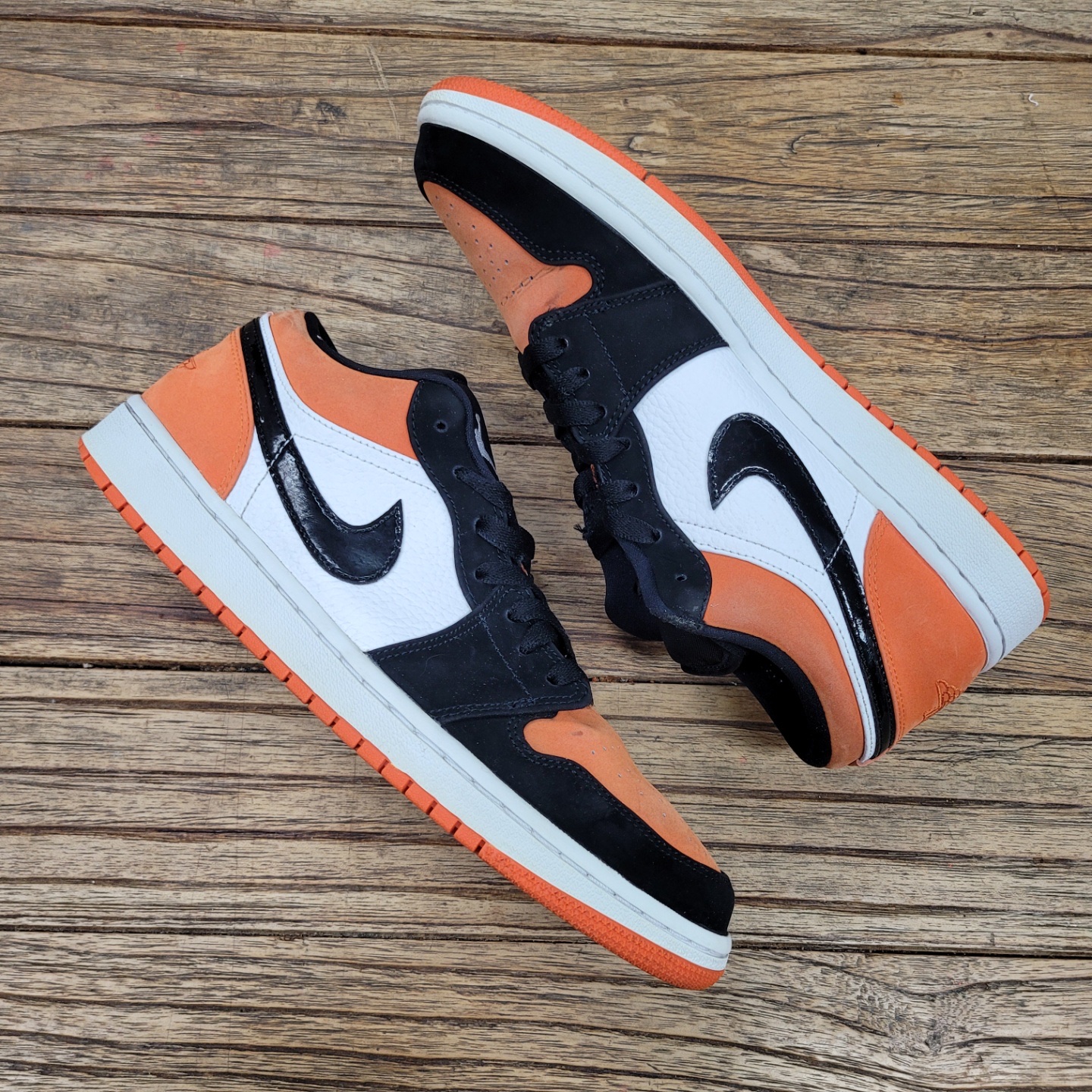 Jordan 1 Low Shattered Backboard 착용 스타일 - 3