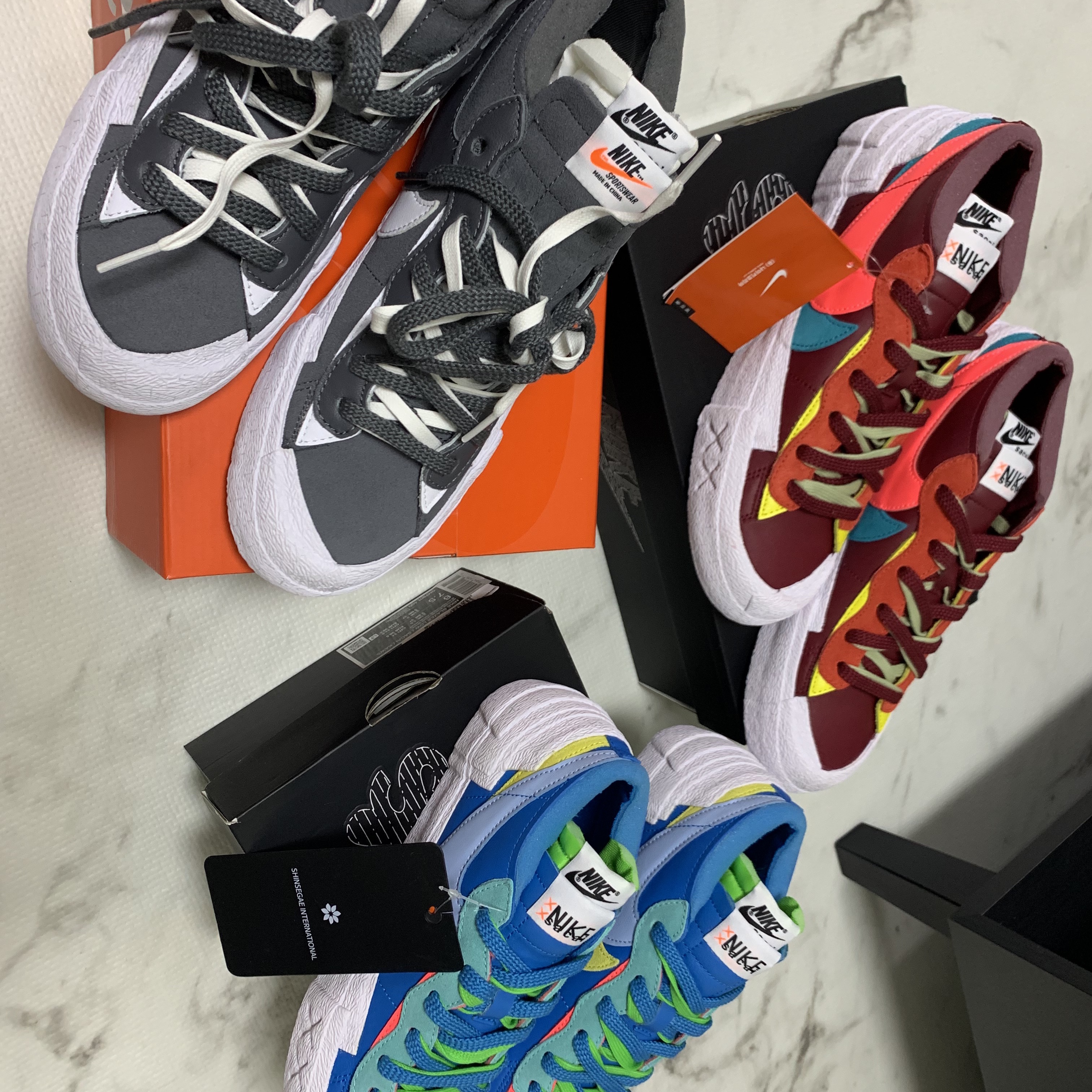 Nike x Sacai x Kaws Blazer Low Reed 착용 스타일 - 2