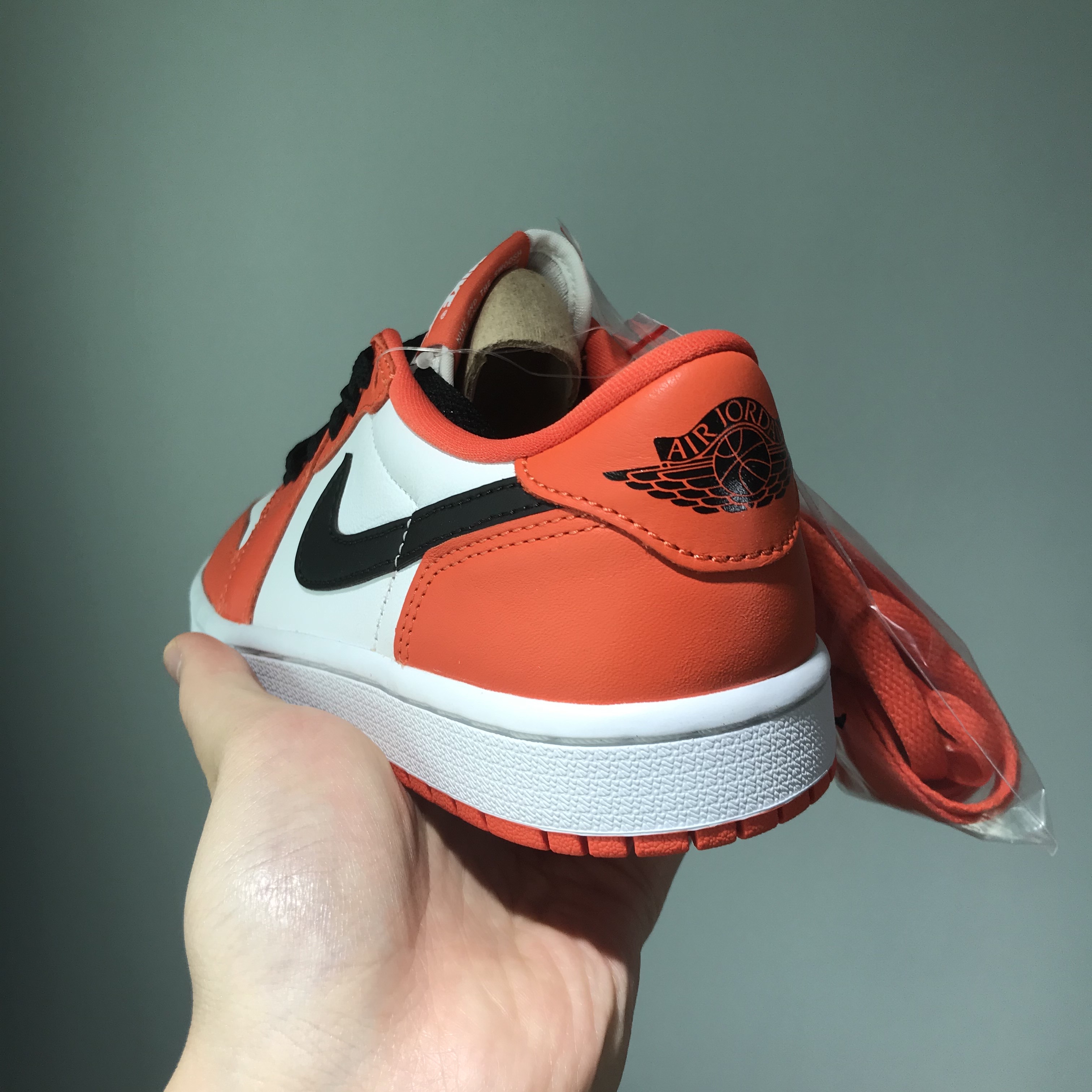 Jordan 1 Low OG Starfish, (W) Jordan 1 Low OG Starfish 착용 스타일 - 3