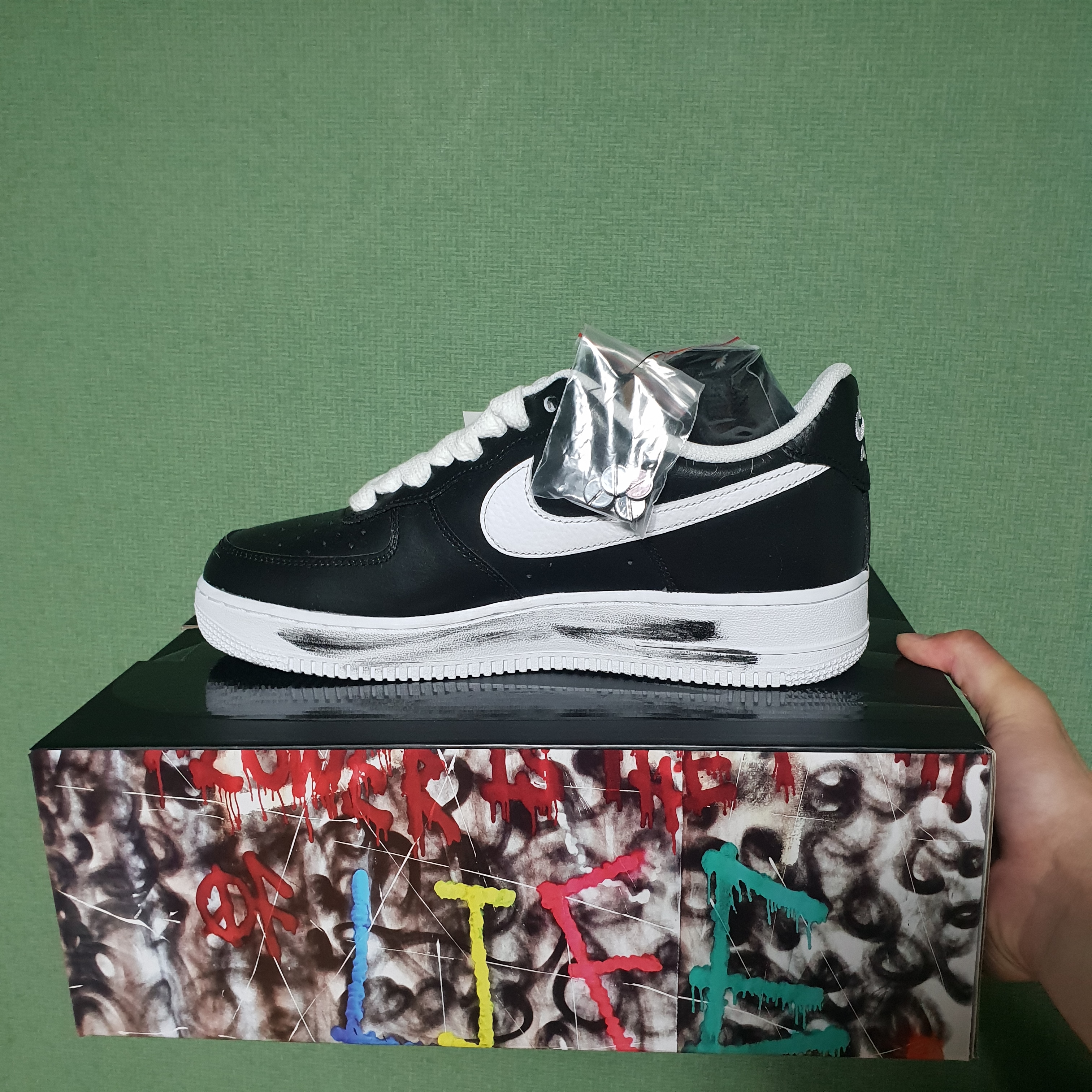 Nike x Peaceminusone Air Force 1 Low Para-Noise 착용 스타일 - 1