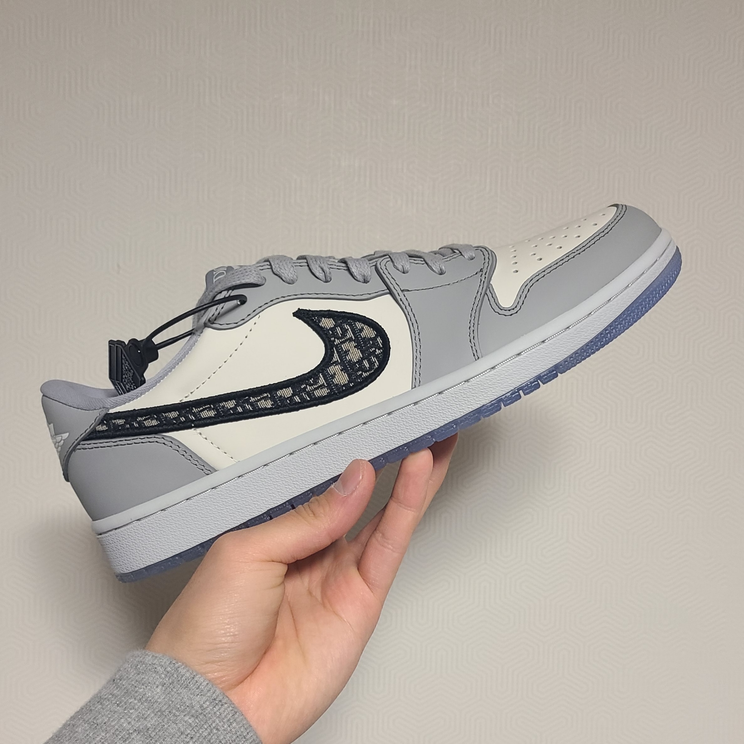 Nike x Tom Sachs Mars Yard Shoe 2.0 Space Camp, Jordan 1 x Dior Low OG 착용 스타일 - 3
