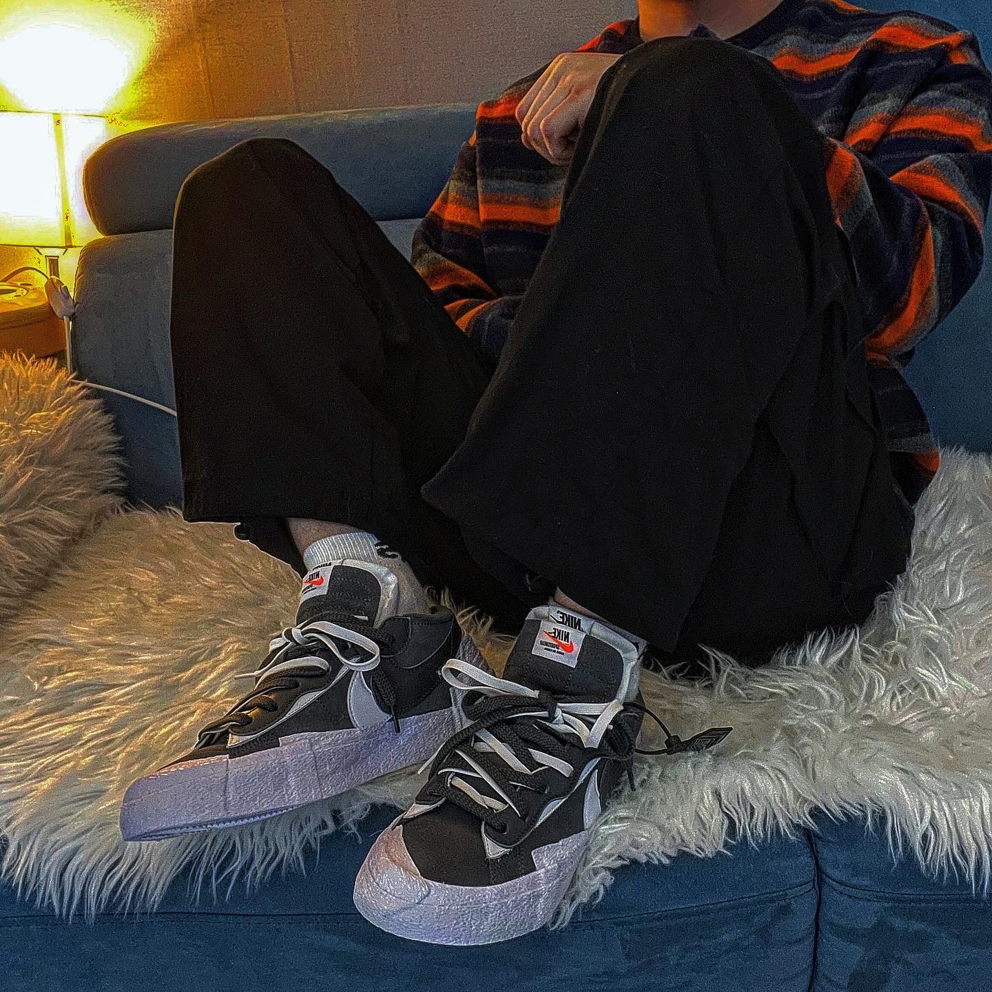 Nike x Sacai Blazer Low Iron Grey 착용 스타일 - 1
