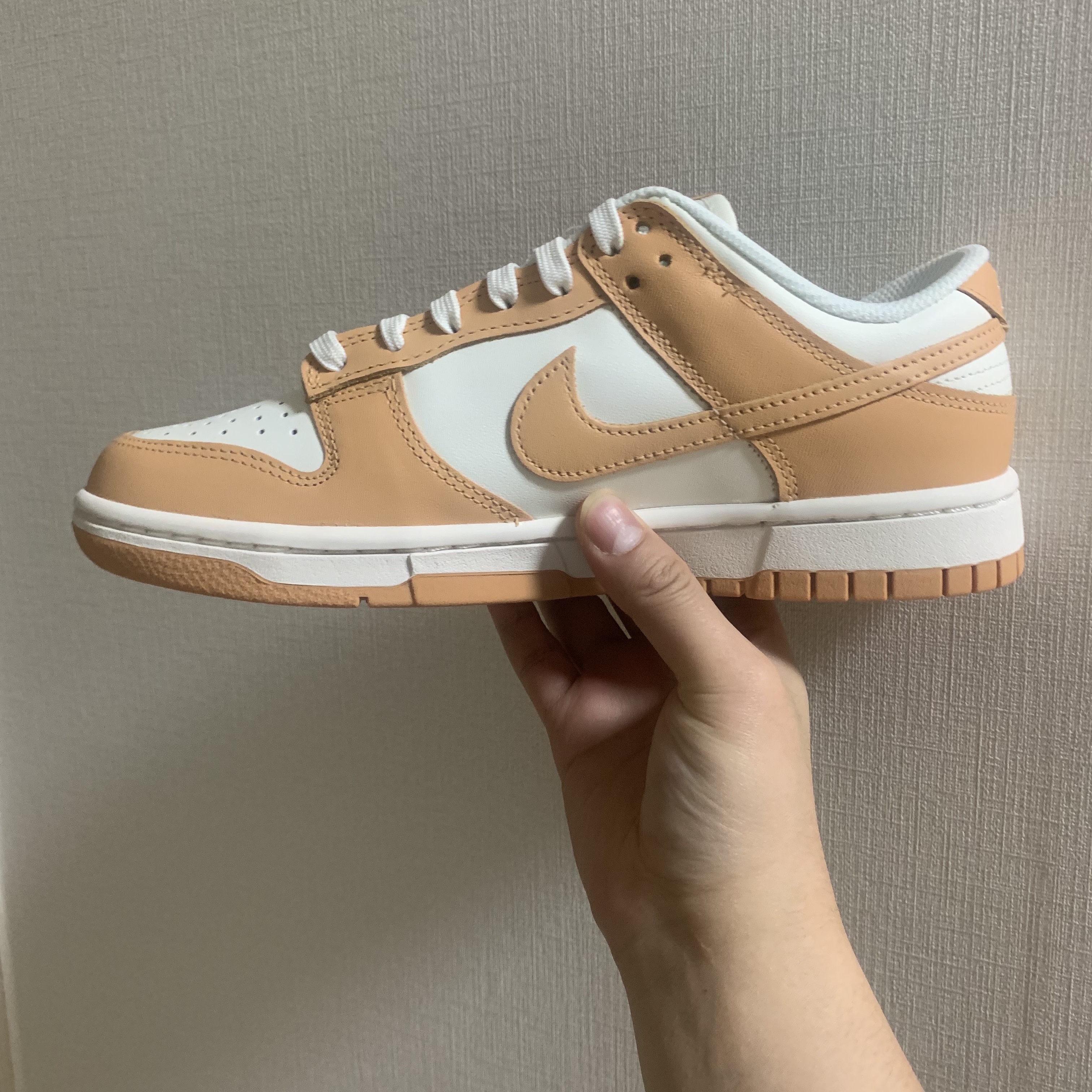 (W) Nike Dunk Low Harvest Moon 착용 스타일 - 2
