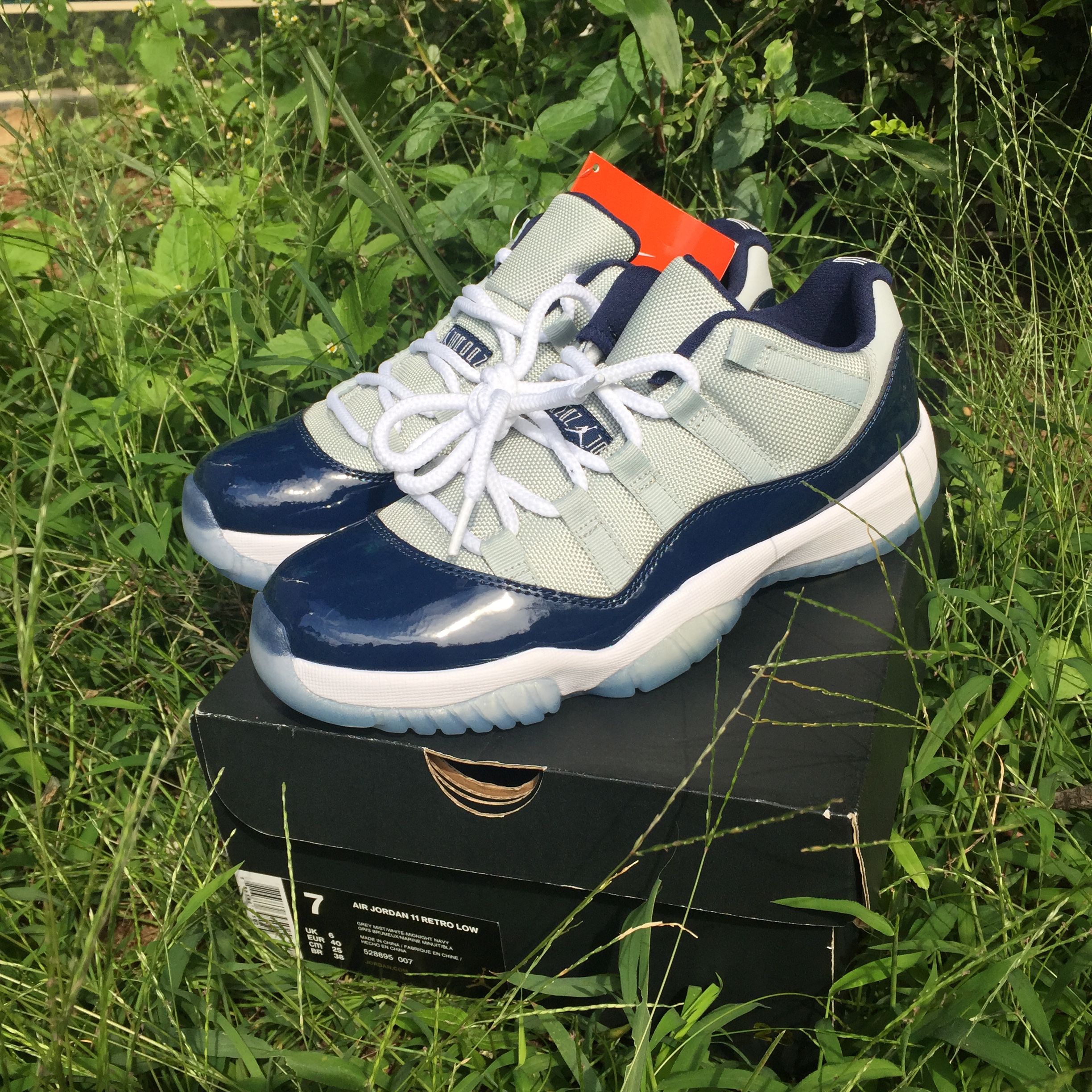 Jordan 11 Retro Low Georgetown 착용 스타일